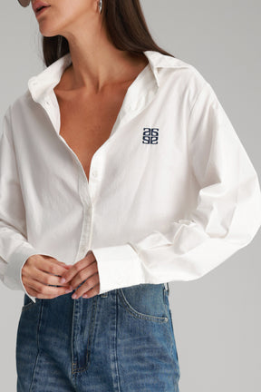 חולצת תיאו מכופתרת לבנה