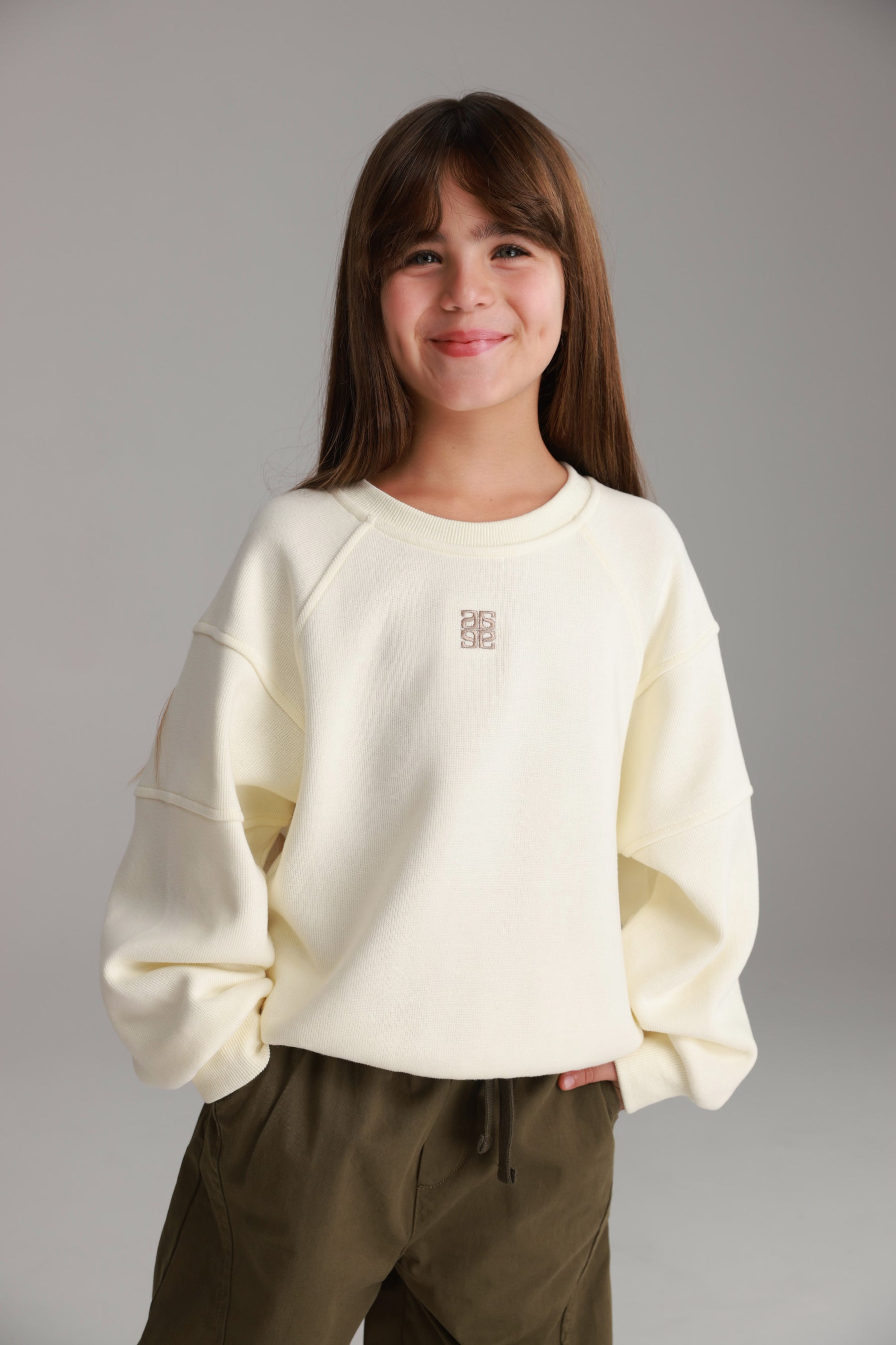 סוויטשירט נינה שמנת