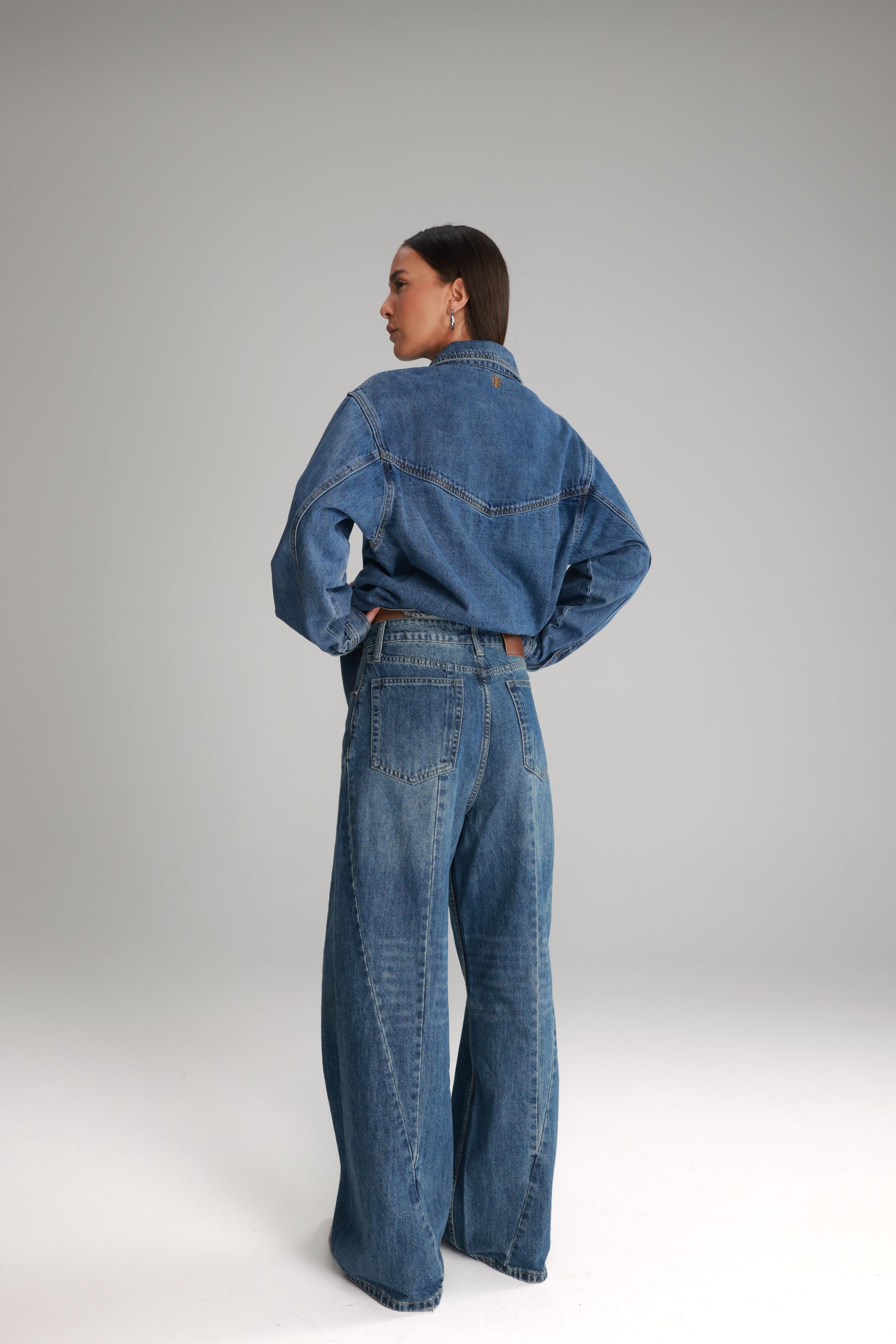 ג'ינס צ'לסי כחול כהה