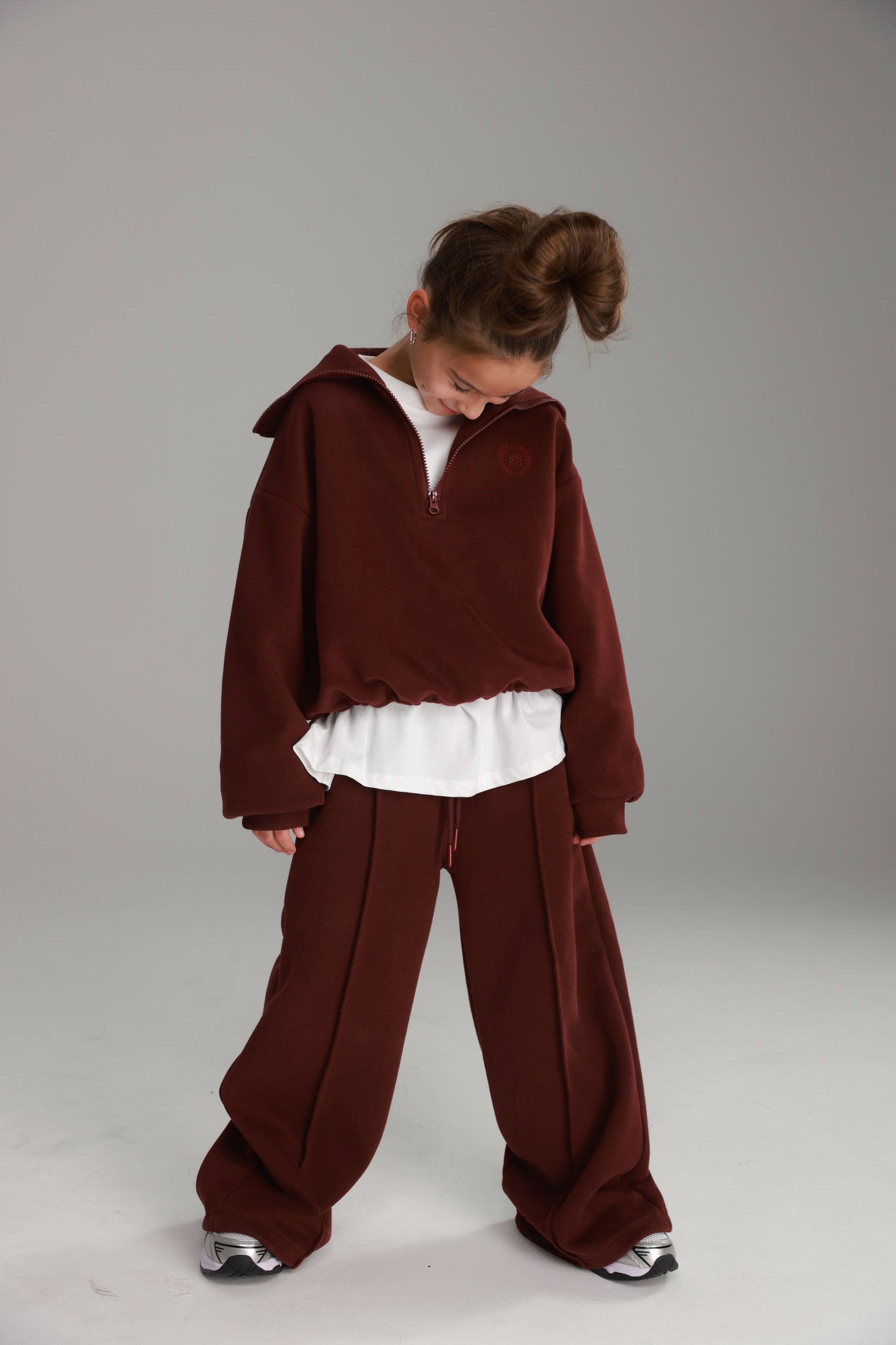 חליפת טאי בורדו