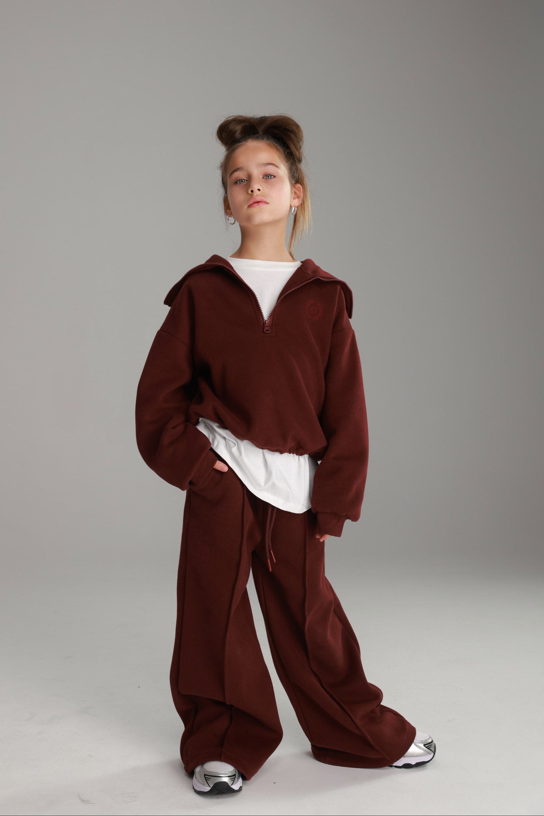 חליפת טאי בורדו