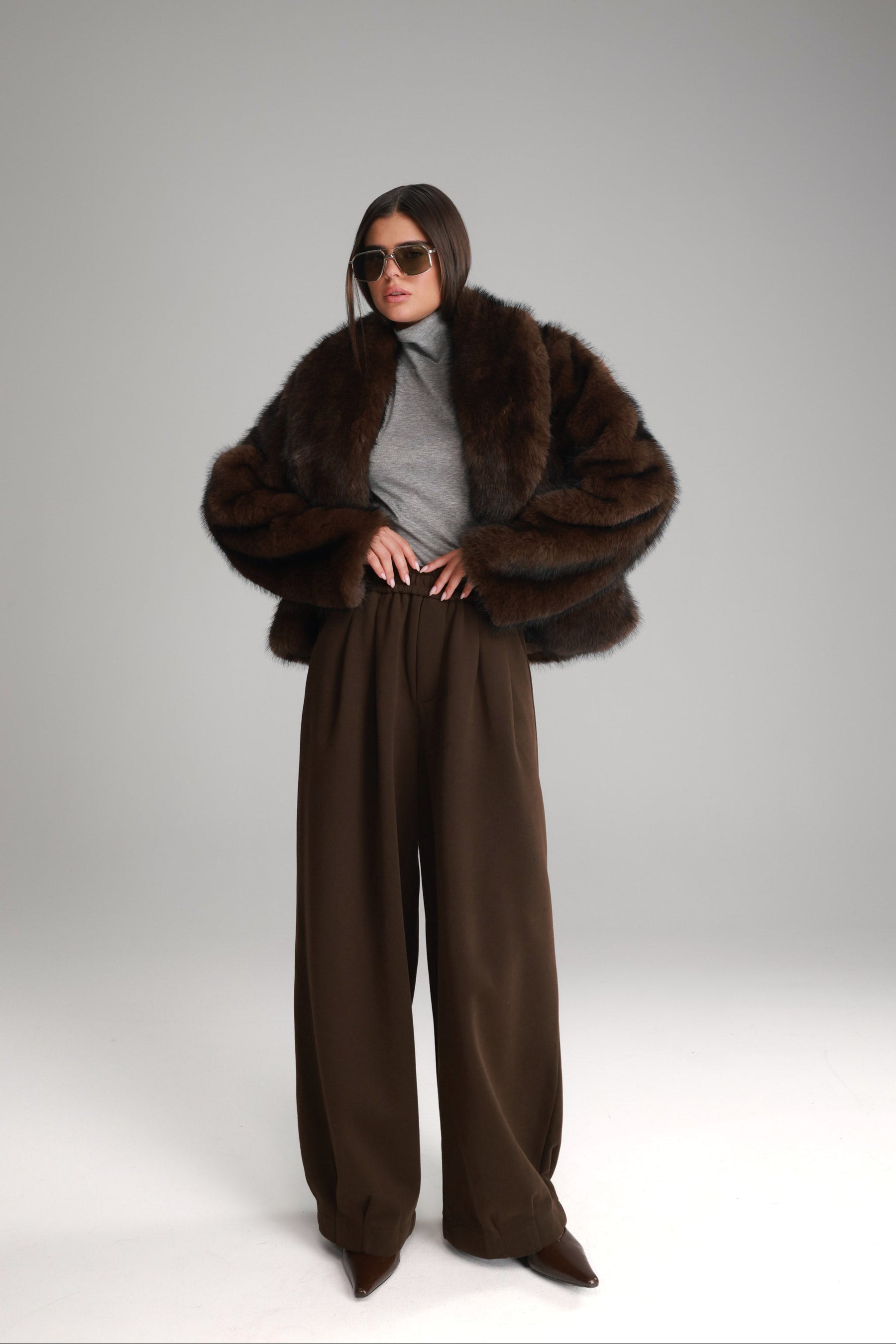 מכנסי בילי חום כהה