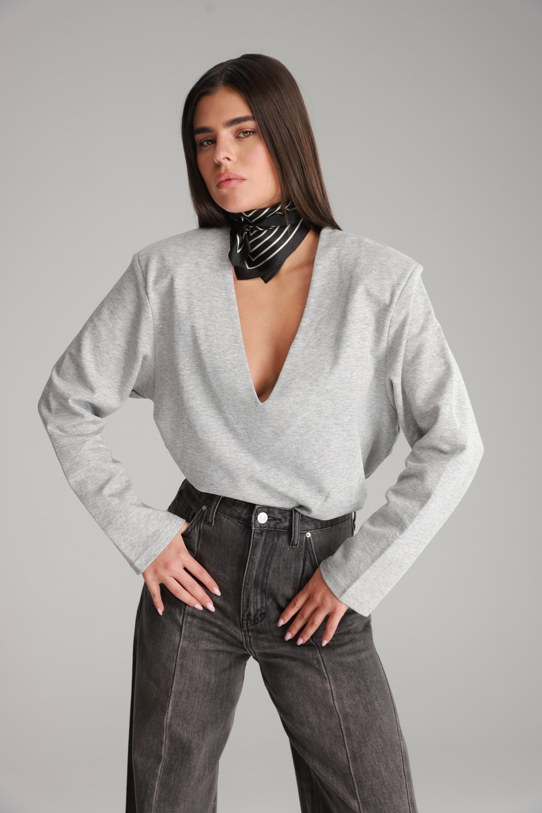 חולצת מרינה אפורה