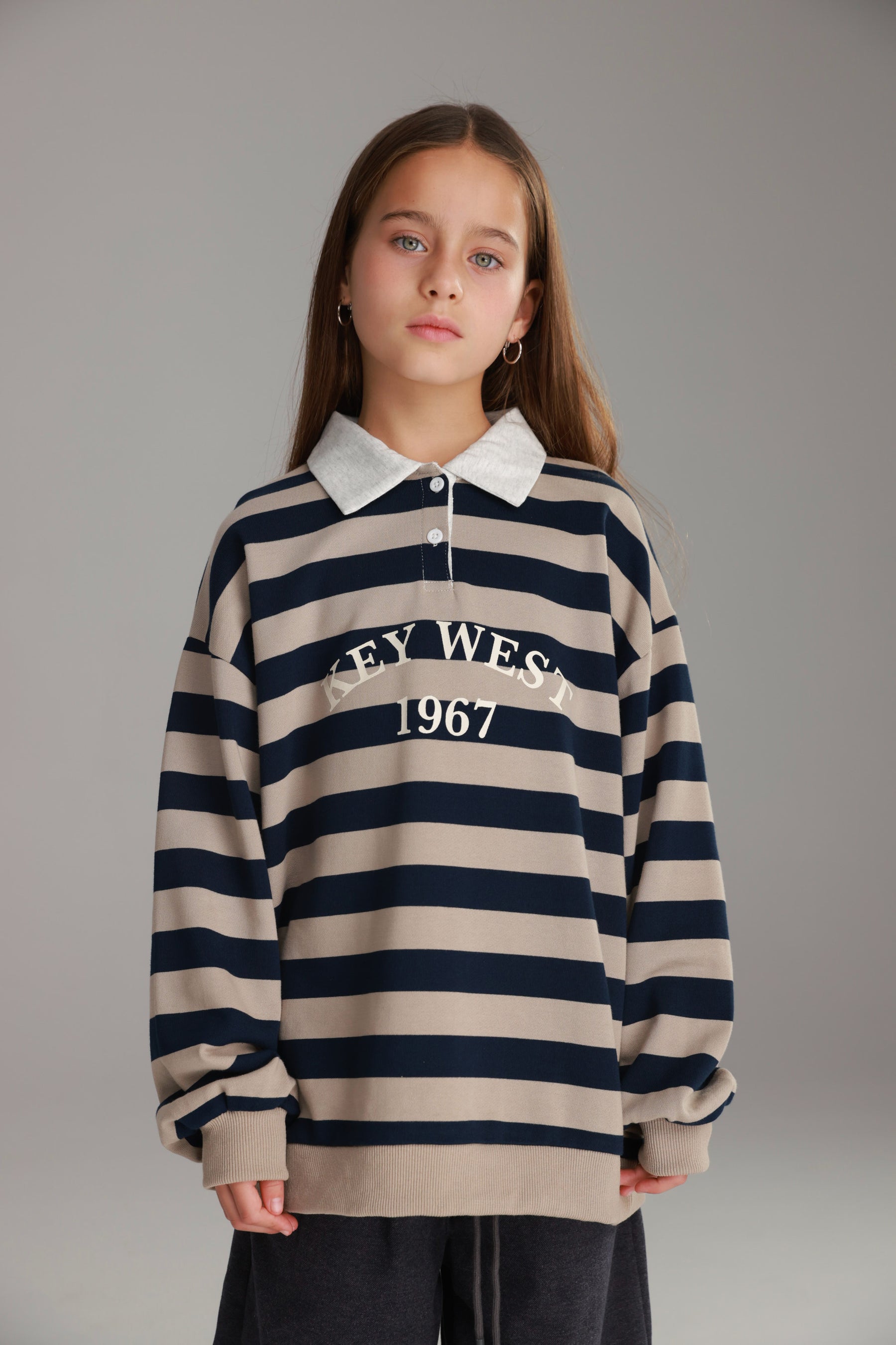 סוויטשירט קוני פסים בז'/נייבי