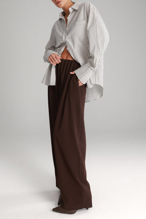 מכנסי מנואלה חום כהה