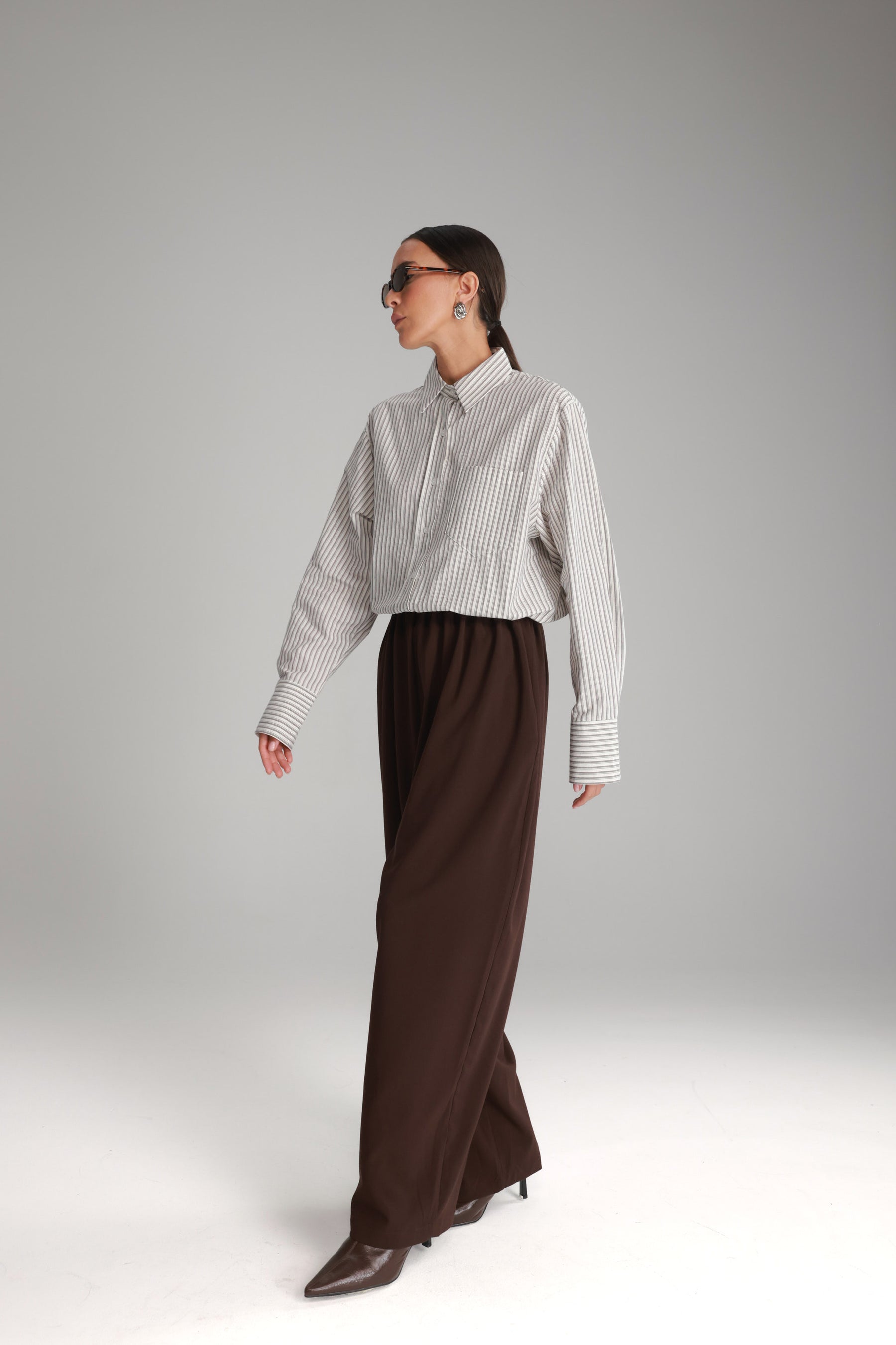 חולצת מקס מכופתרת לבנה