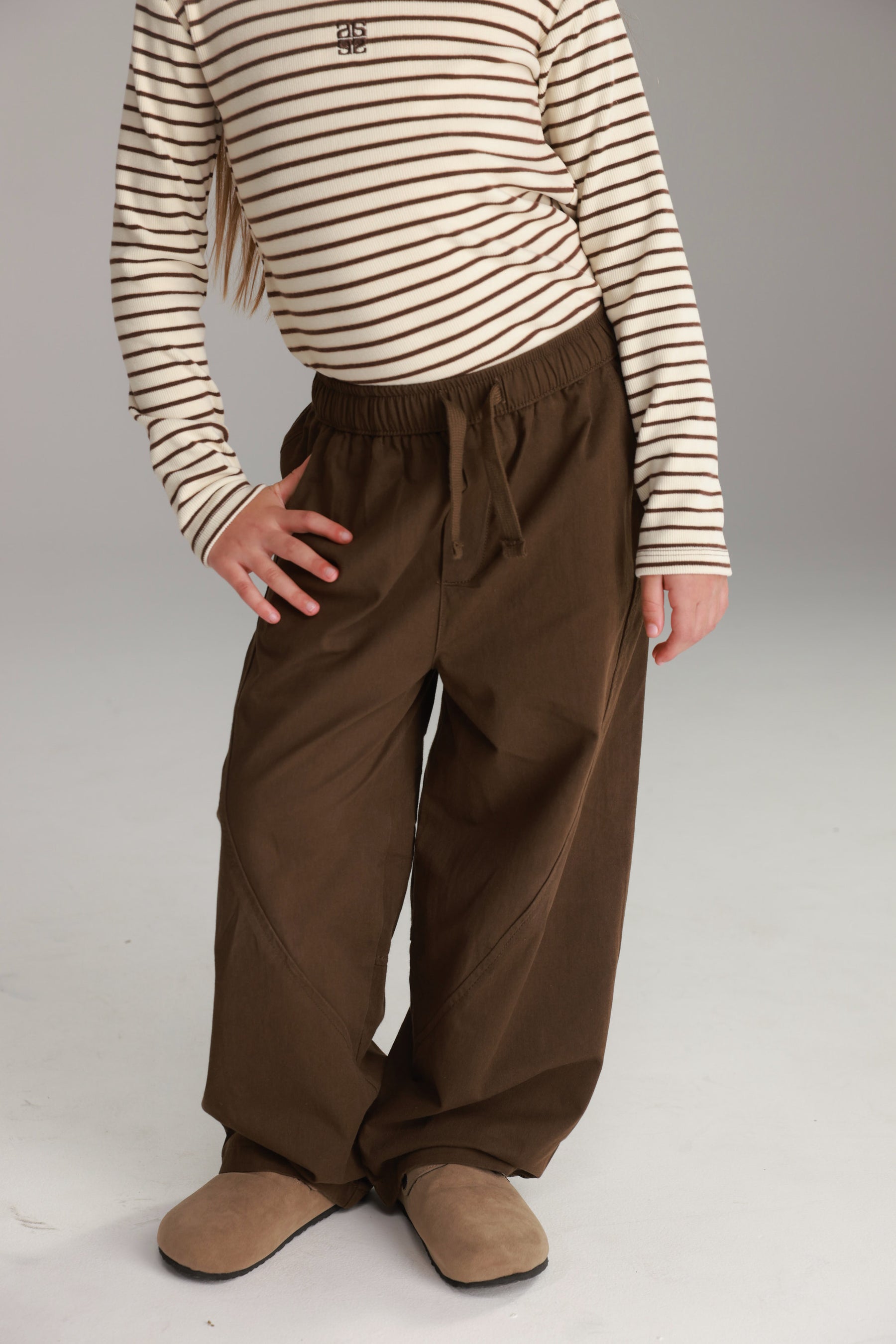 מכנסי ריי חומים