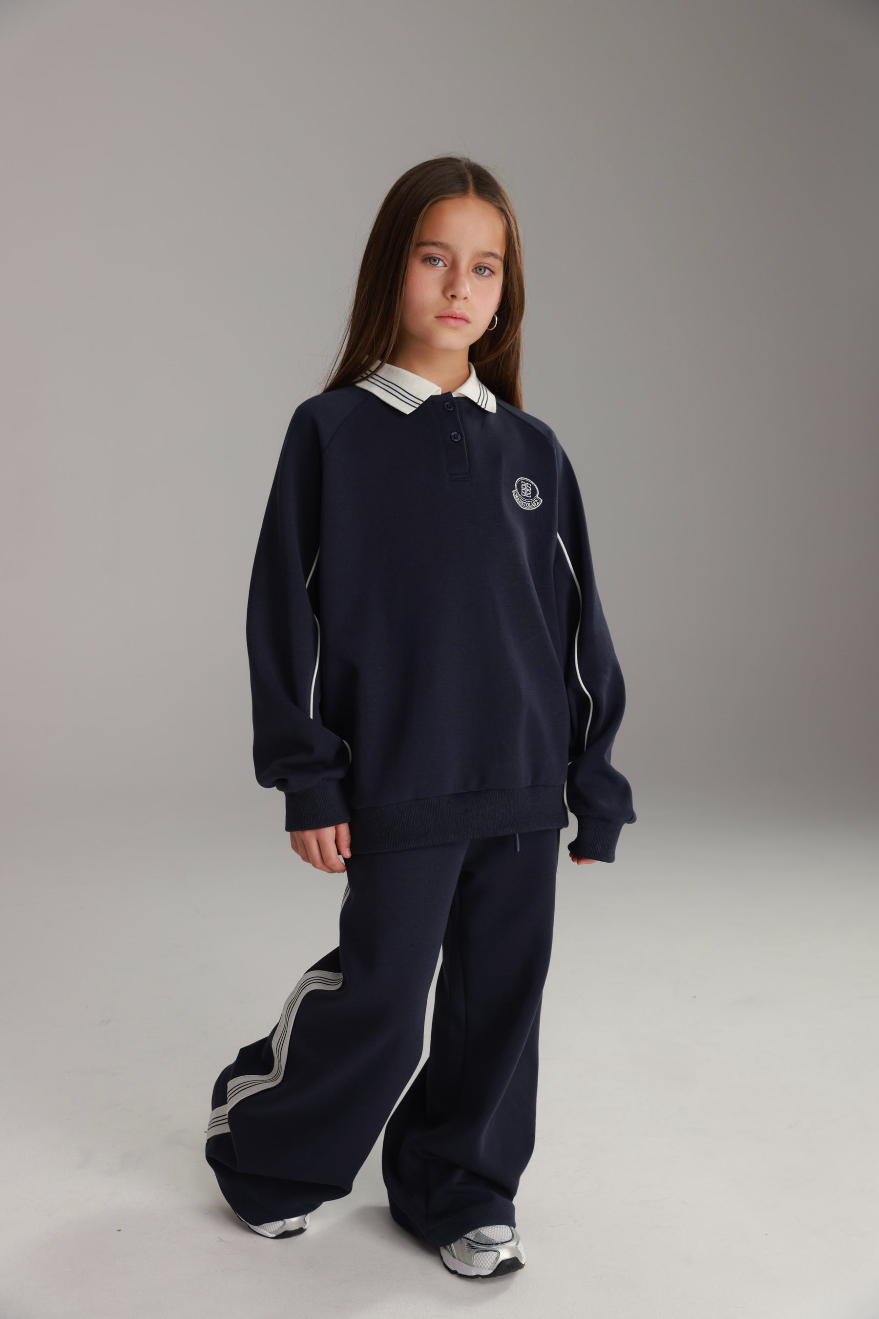 חליפת קמי נייבי