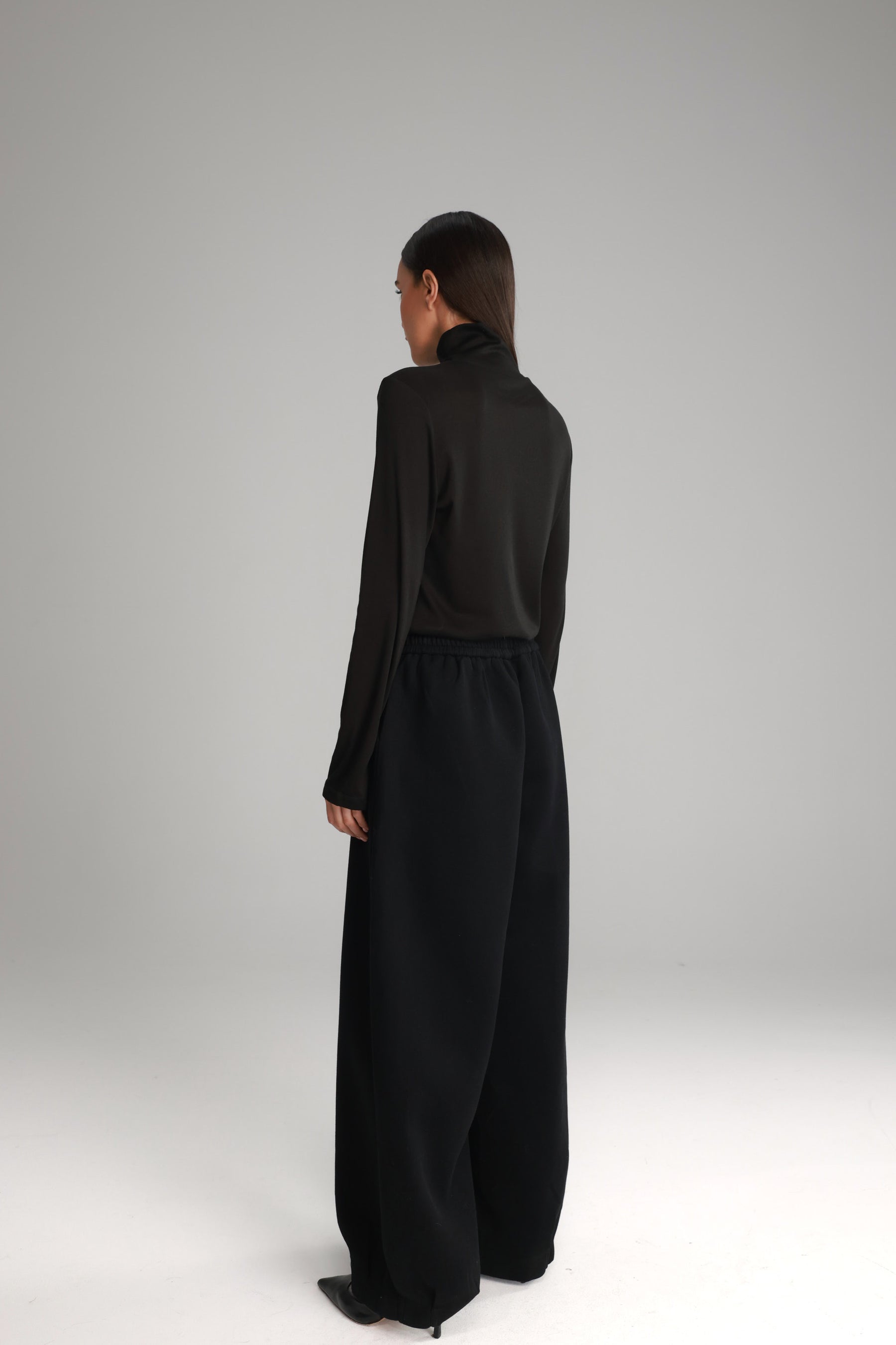 חולצת גולף בריאנה שחורה