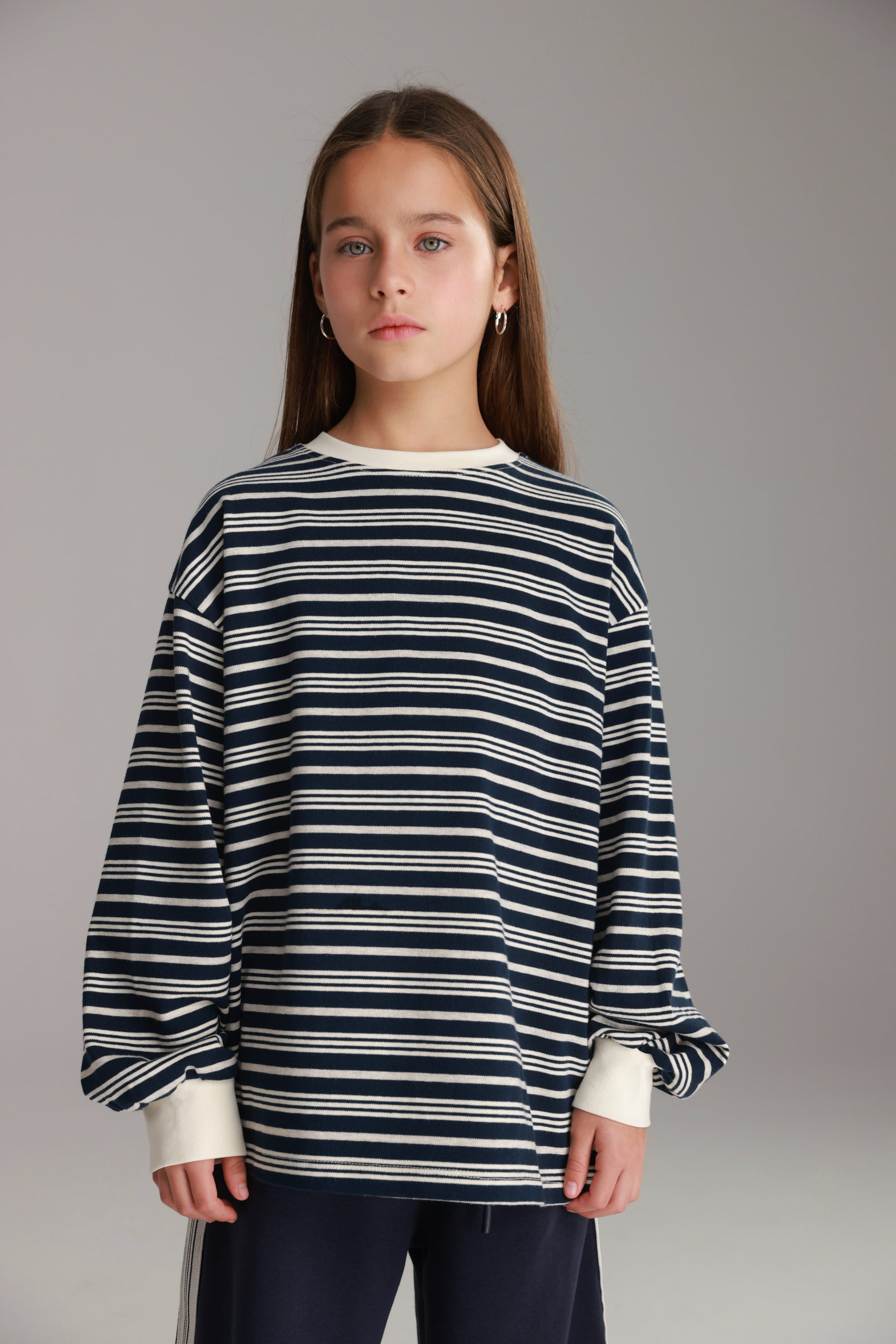 חולצת אווה נייבי/שמנת