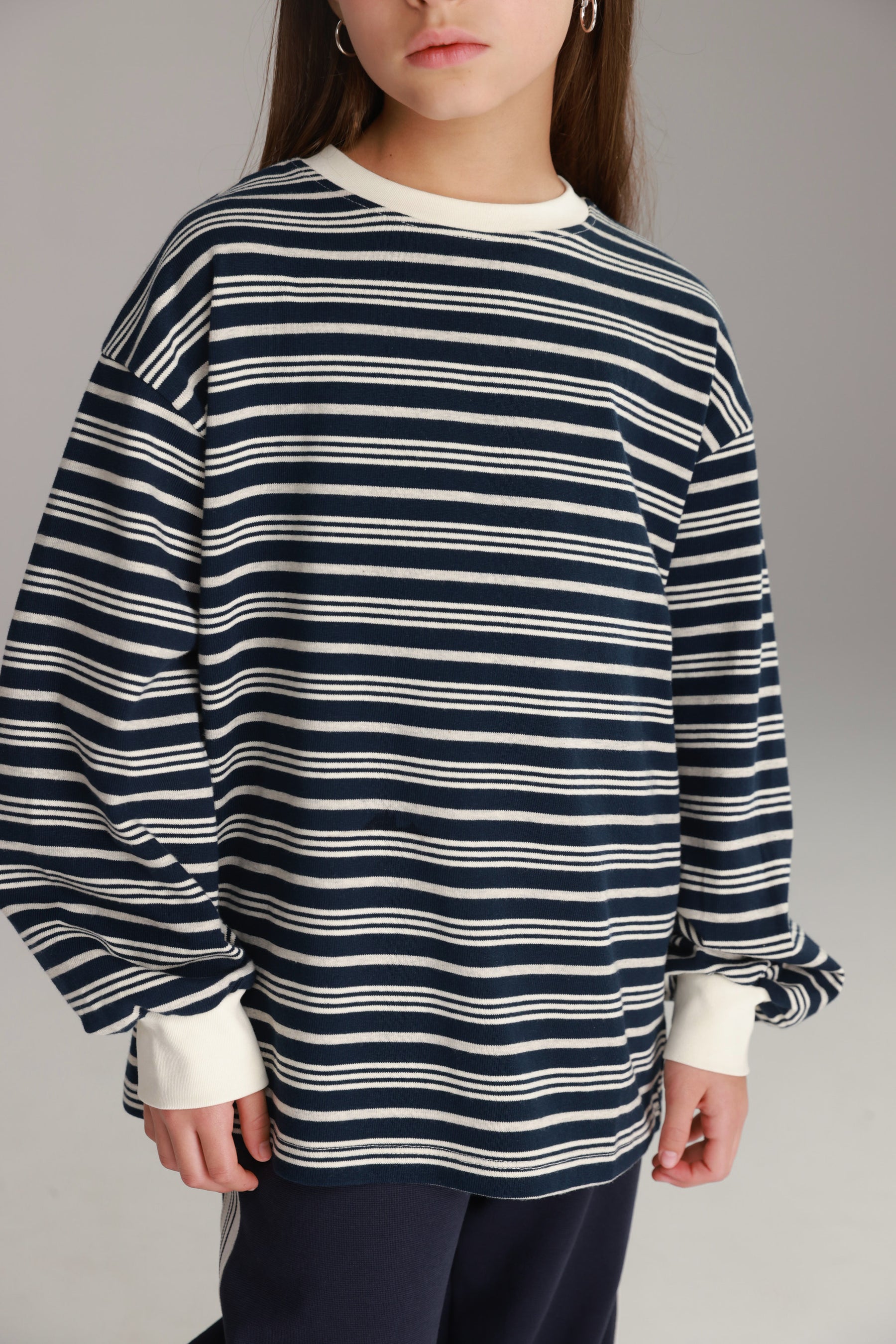 חולצת אווה נייבי/שמנת