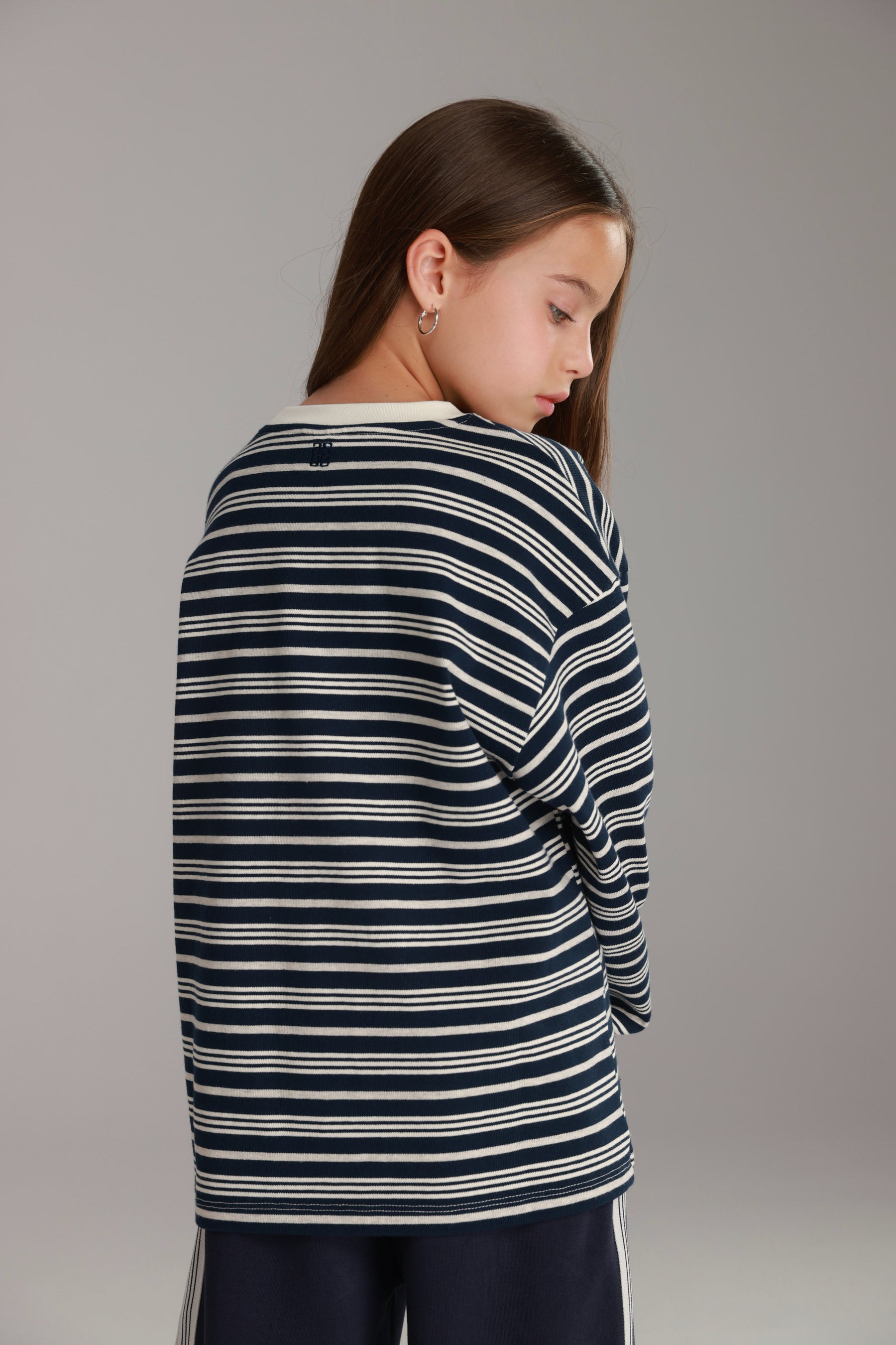 חולצת אווה נייבי/שמנת