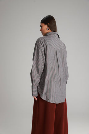 חולצת מקס מכופתרת אפורה