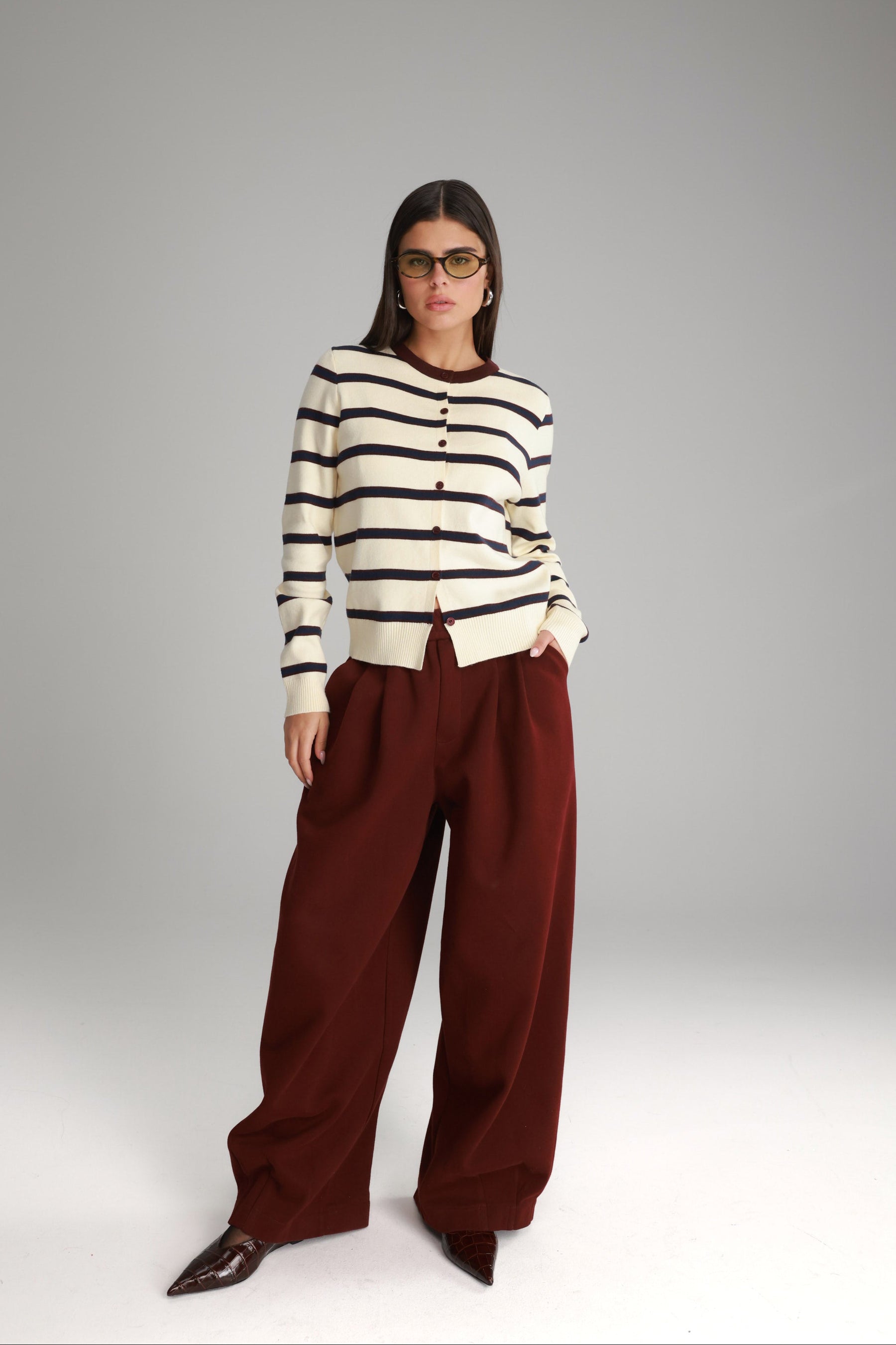 סריג אוסטין שמנת/נייבי