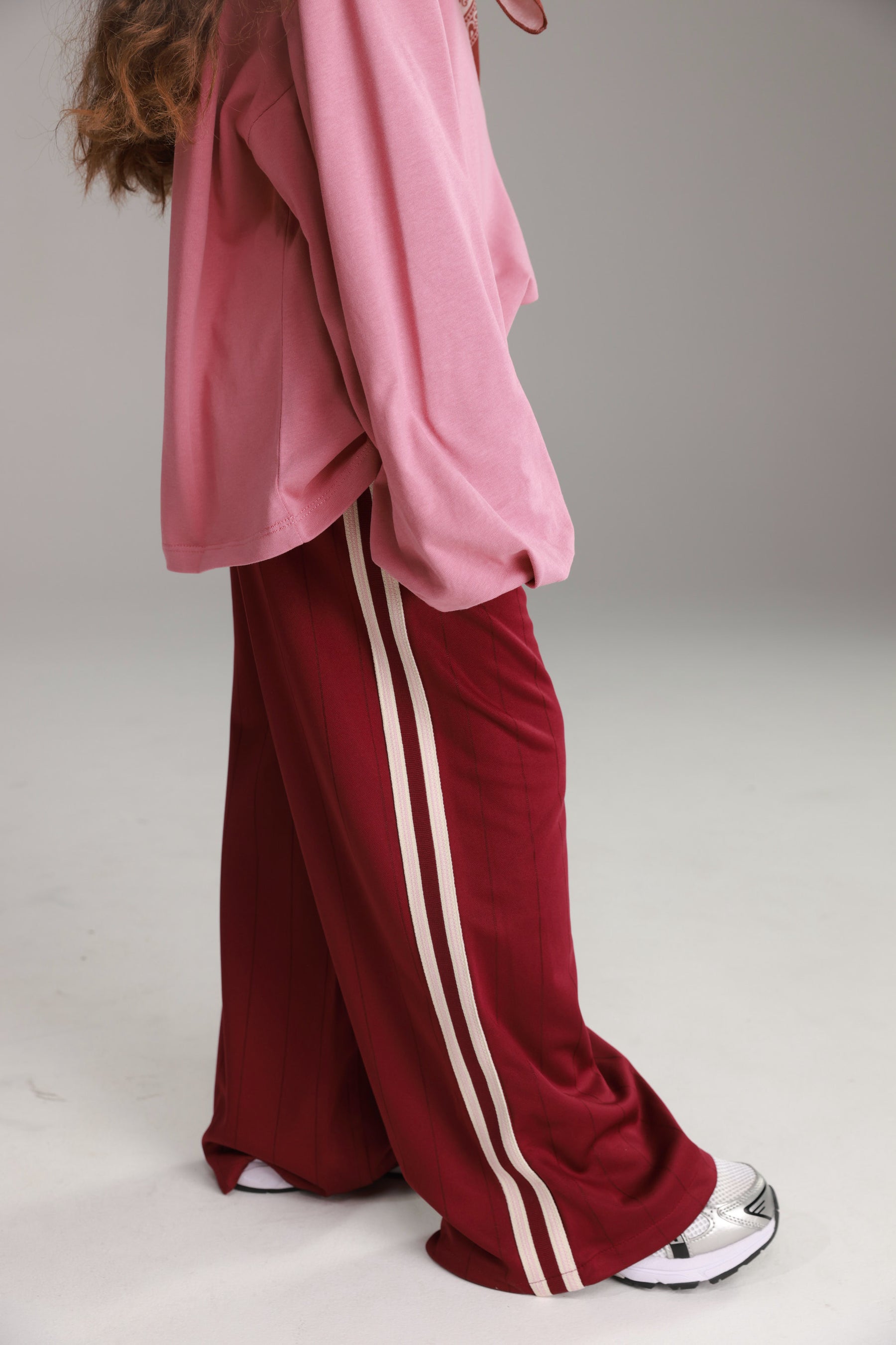 מכנסי ננסי בורדו