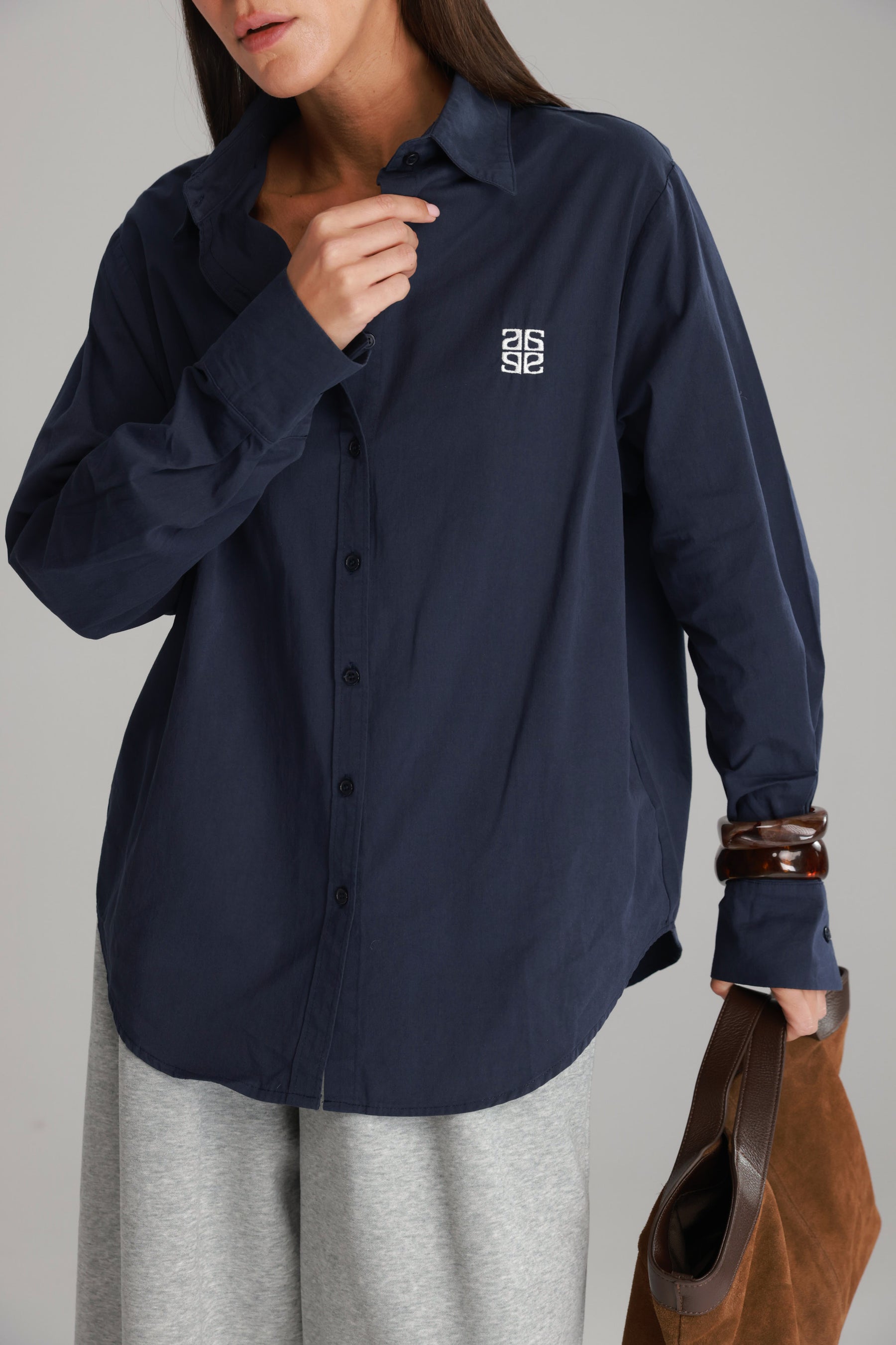 חולצת תיאו מכופתרת נייבי