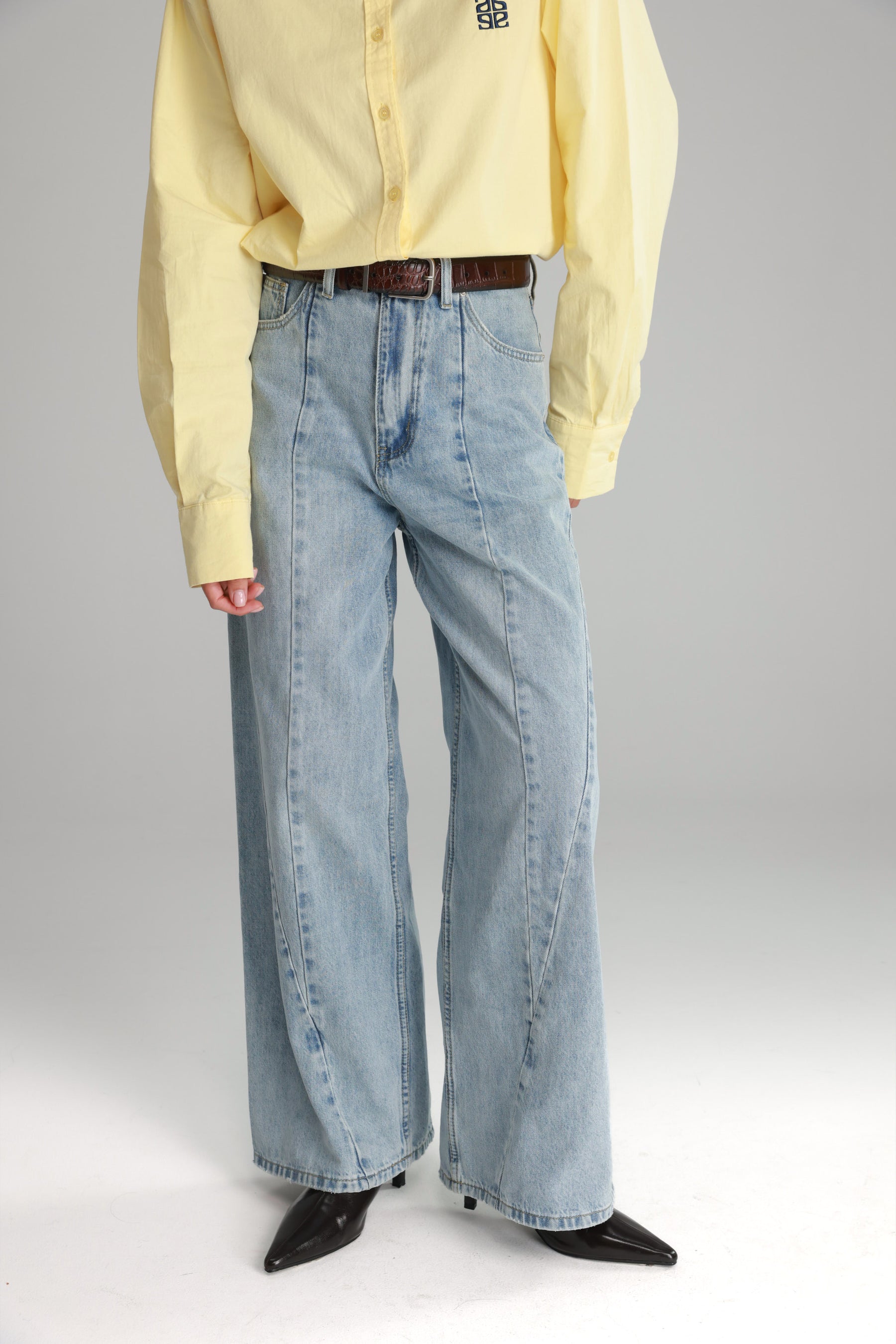 ג'ינס צ'לסי כחול בהיר