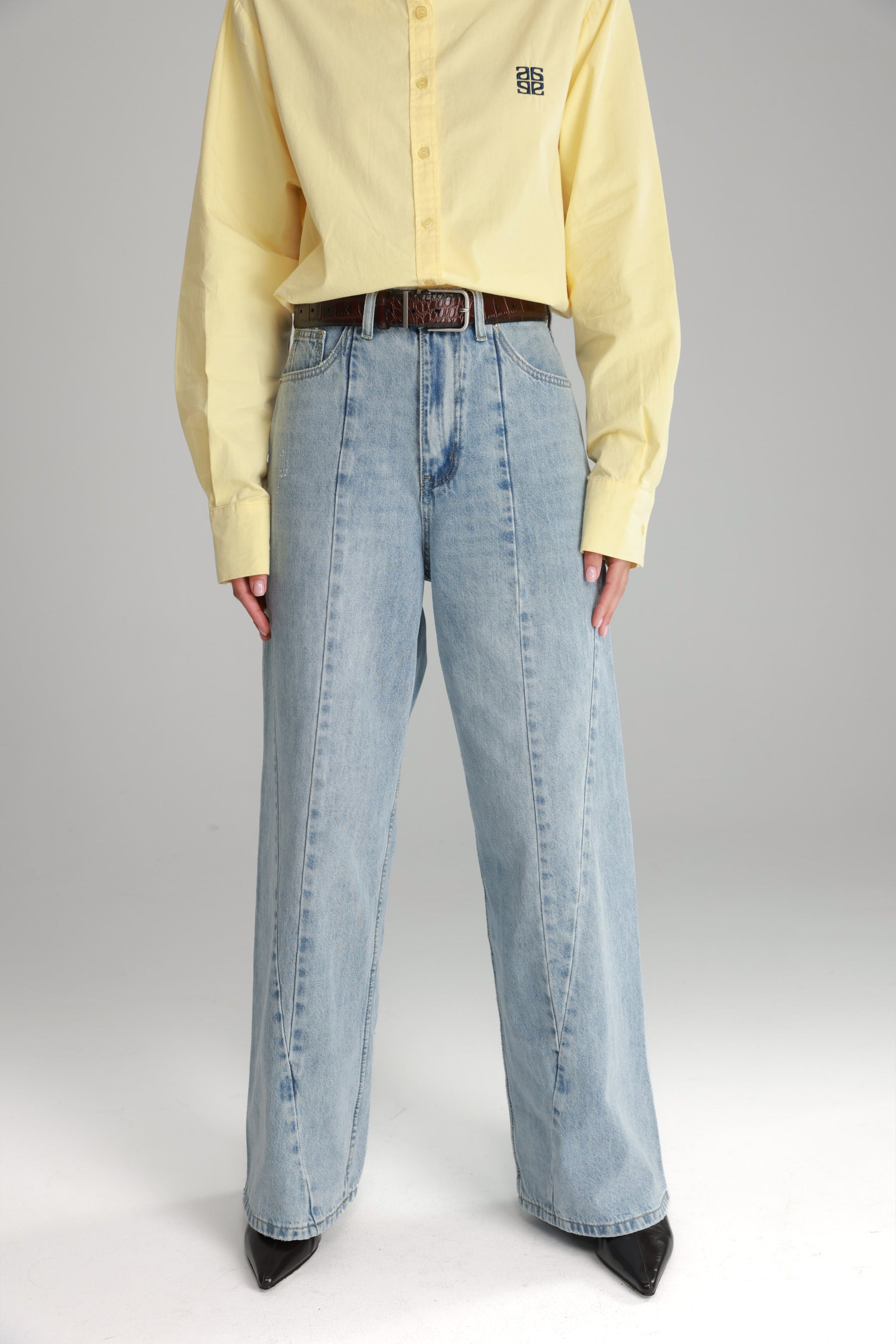 ג'ינס צ'לסי כחול בהיר