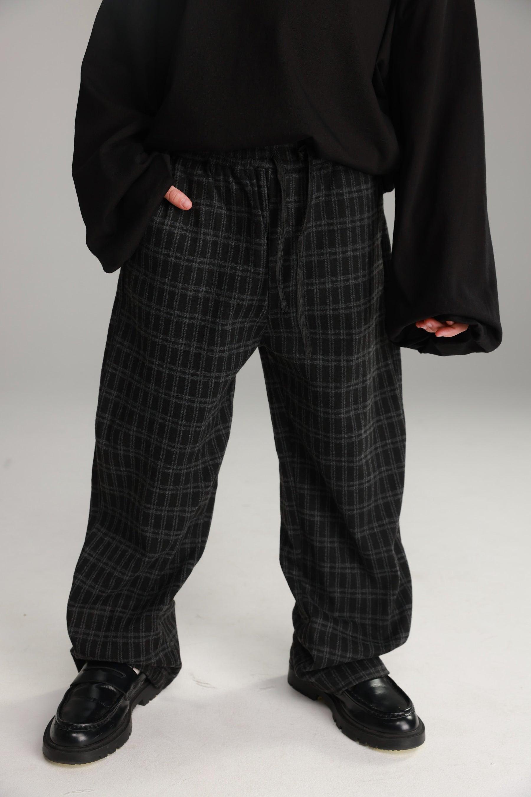 מכנסי אנטון אפור כהה