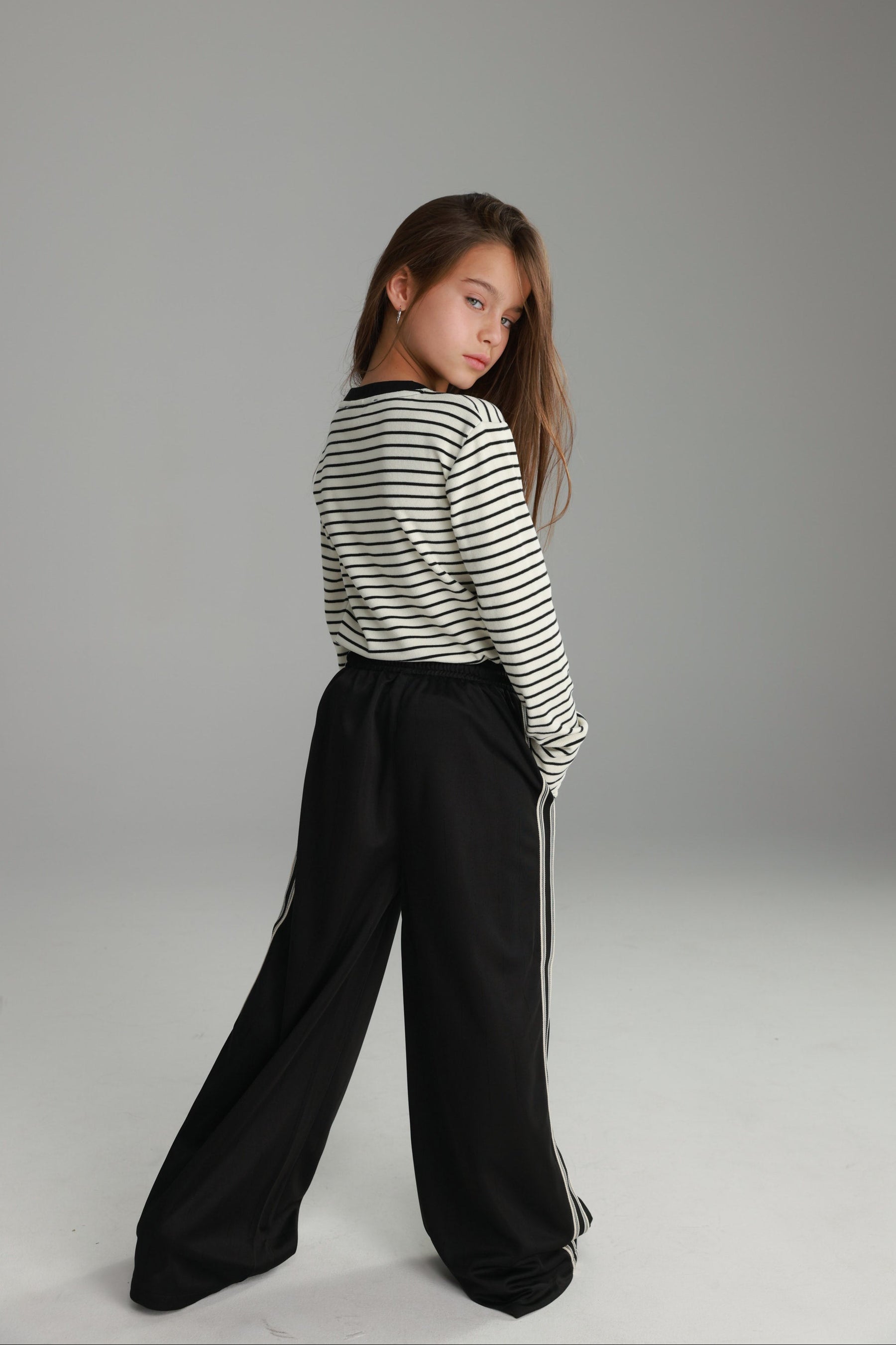 חולצת ג'ייד פסים לבן/שחור