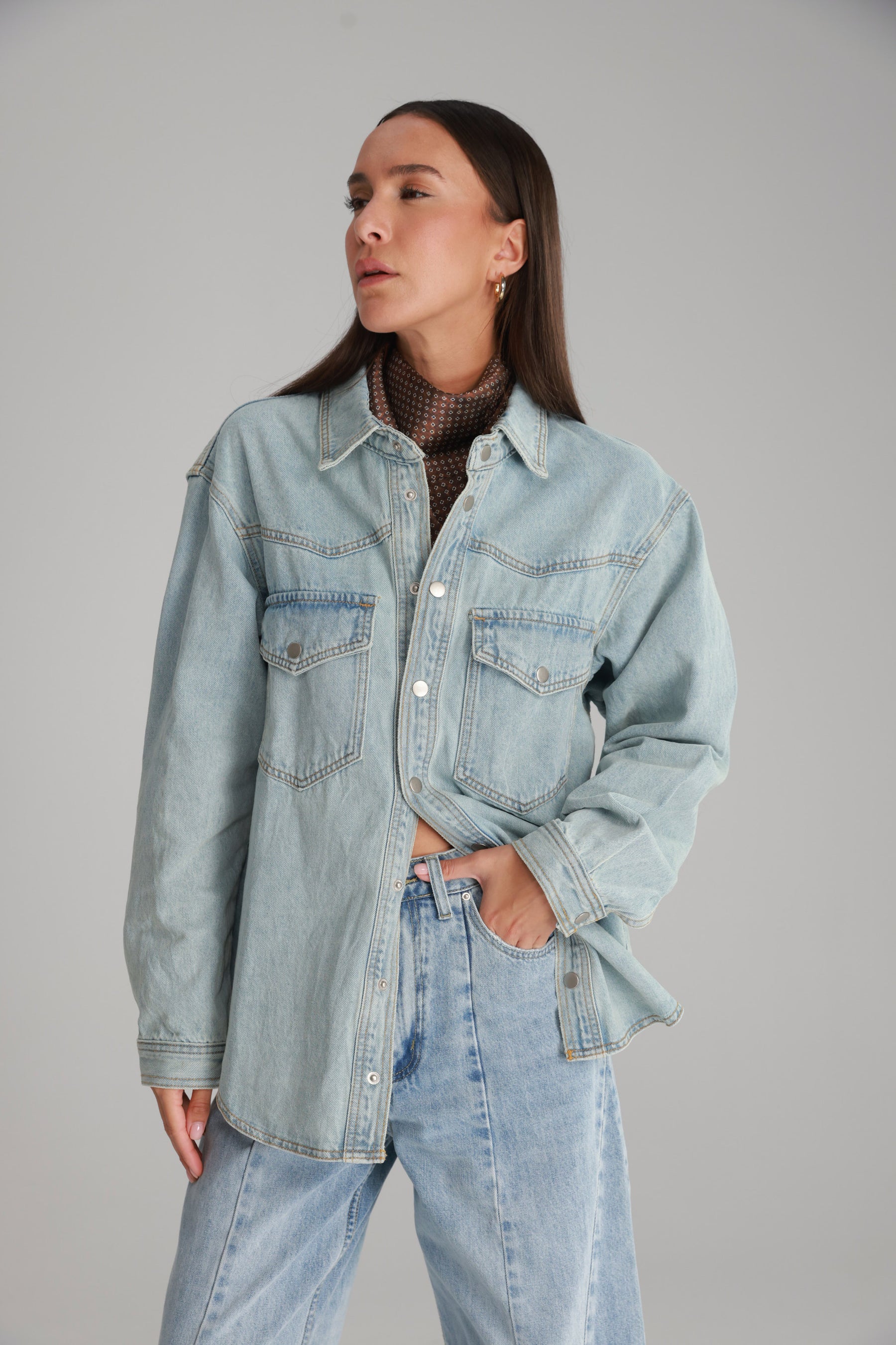 ג'קט ג'ינס אולדן כחול בהיר