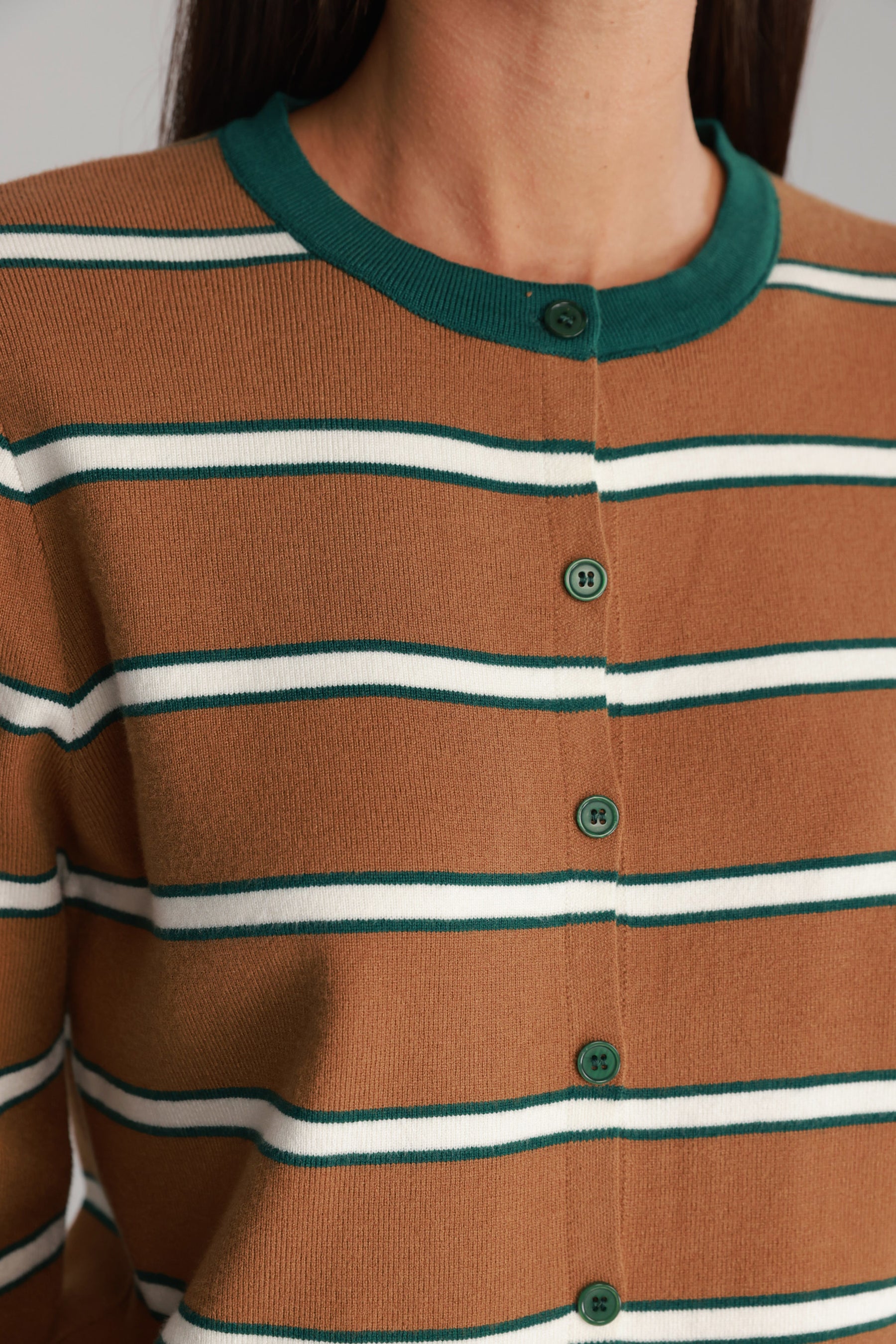 סריג אוסטין חום/שמנת