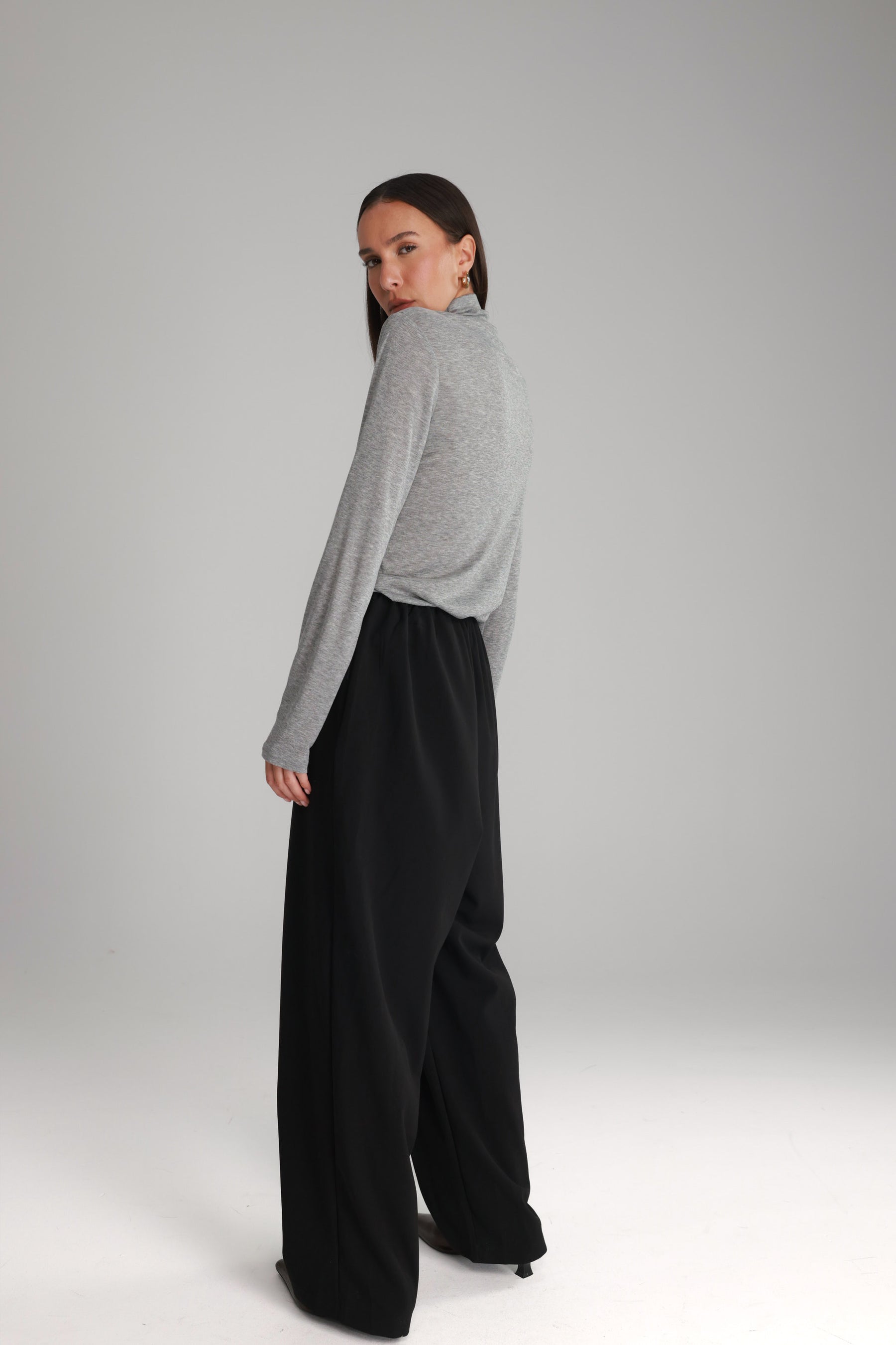 מכנסי מנואלה שחורים