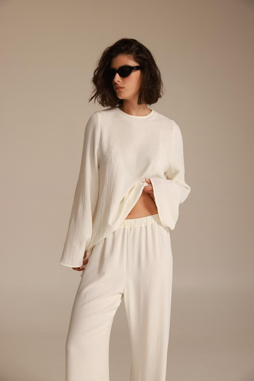 חליפת ג'ולין שמנת