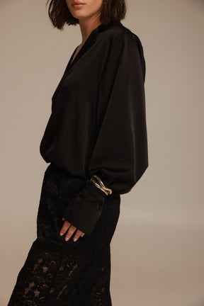 חולצת ויאנה מכופתרת שחורה