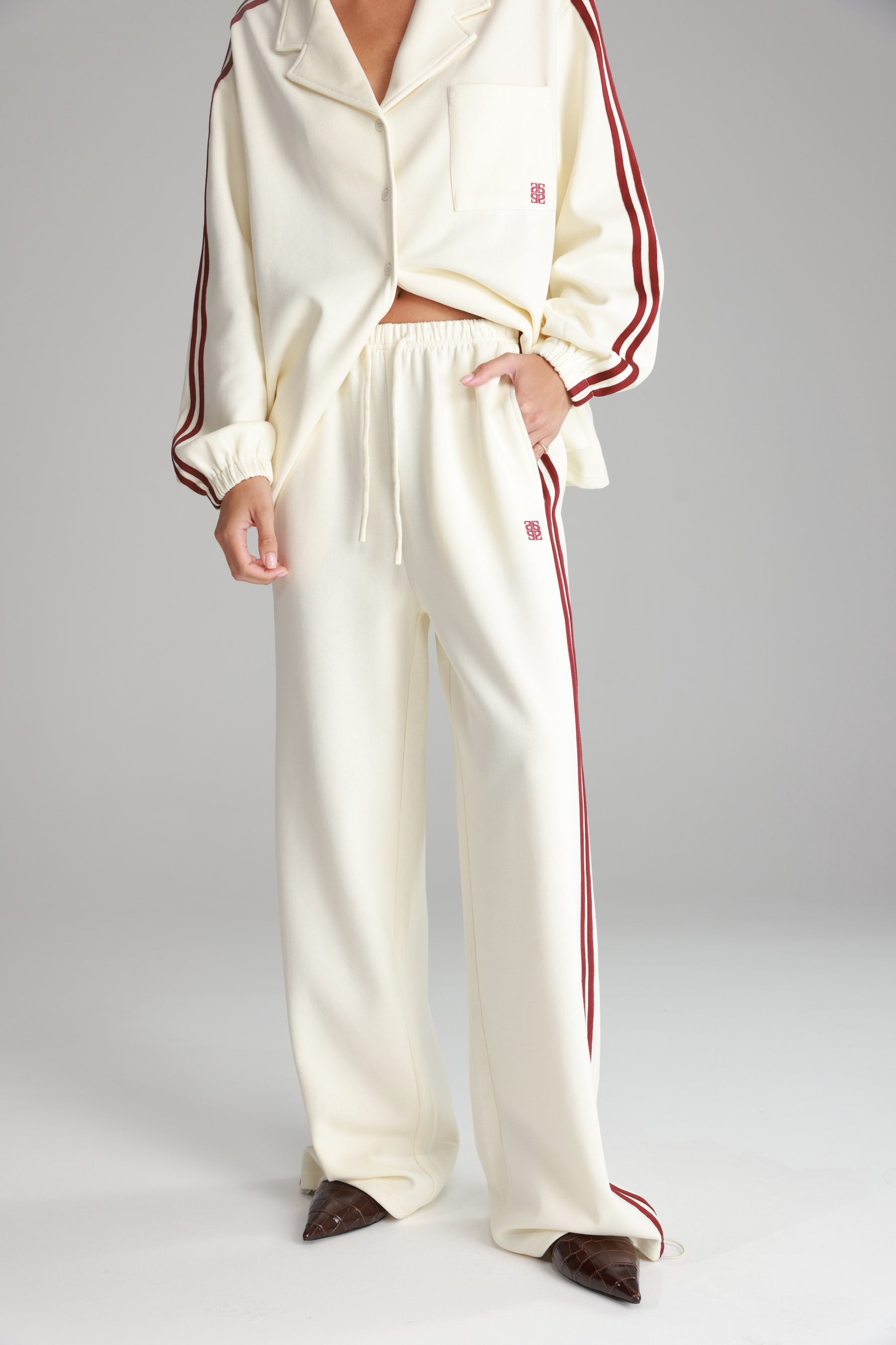 חליפת מלאני שמנת