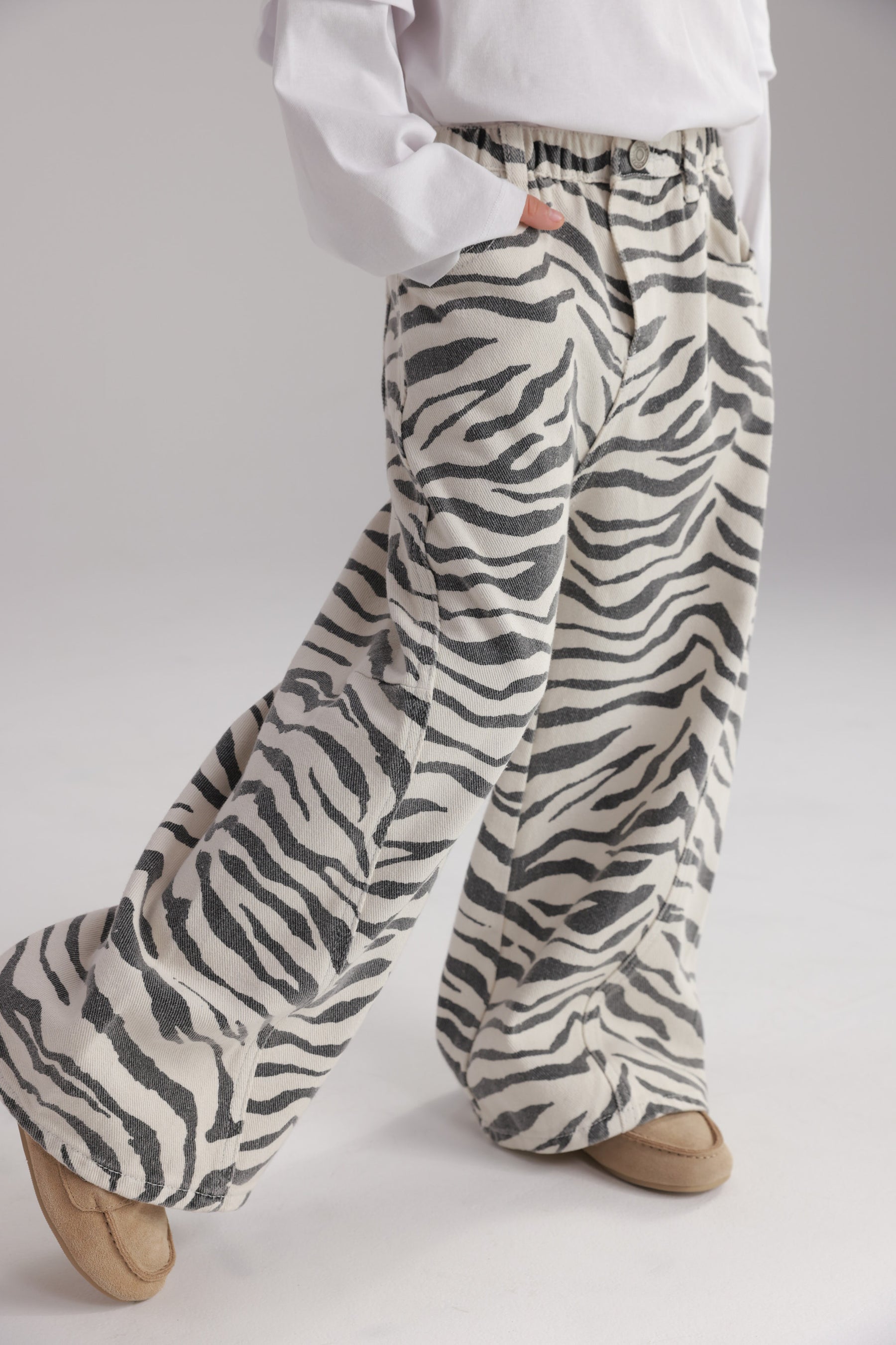 ג'ינס מרינה זברה