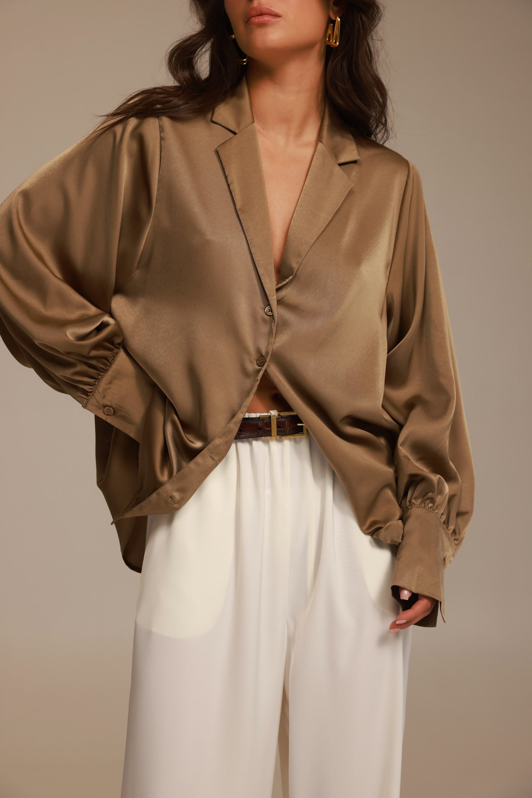 חולצת ויאנה מכופתרת חאקי