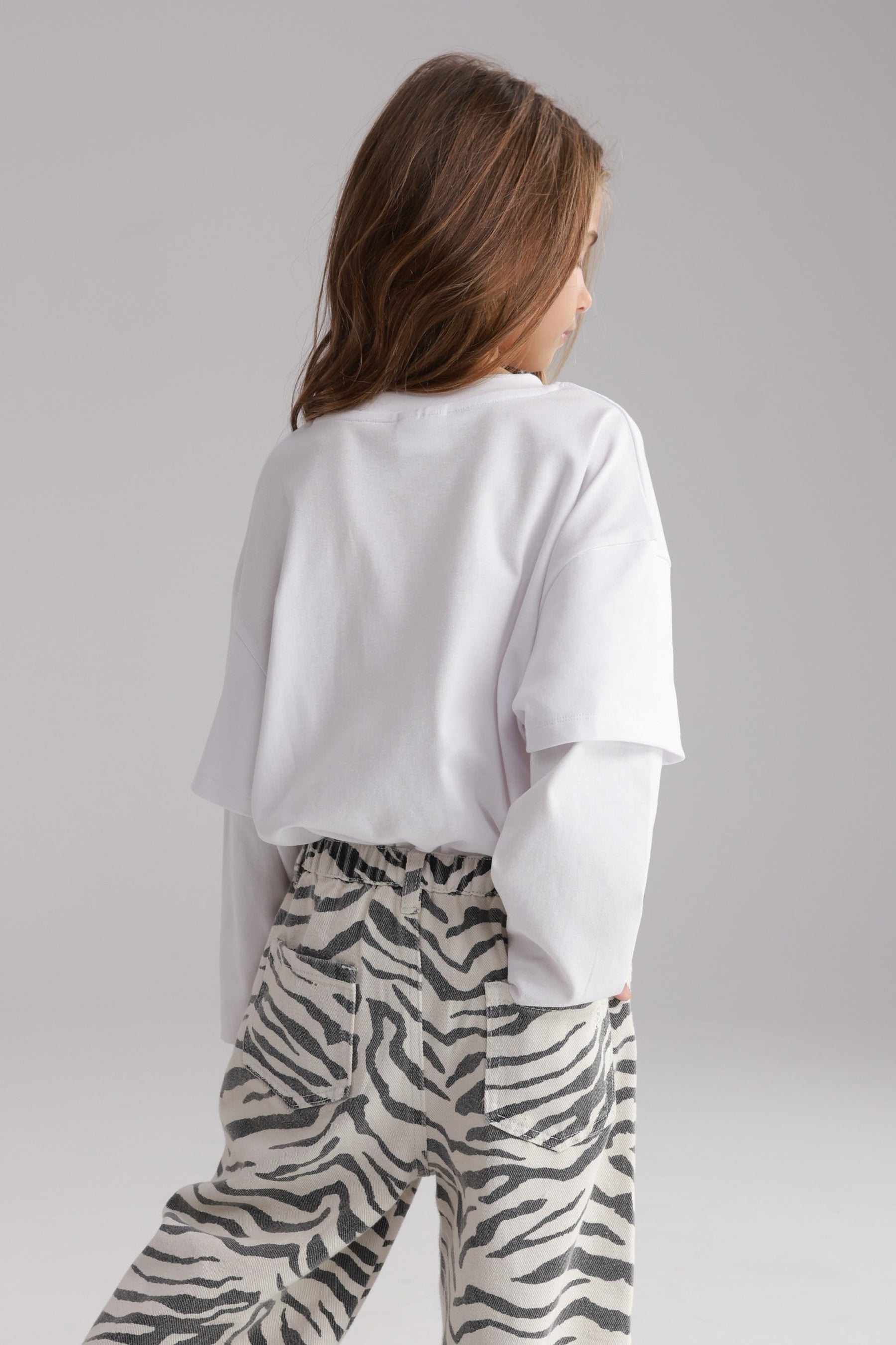 חולצת מוני לבנה