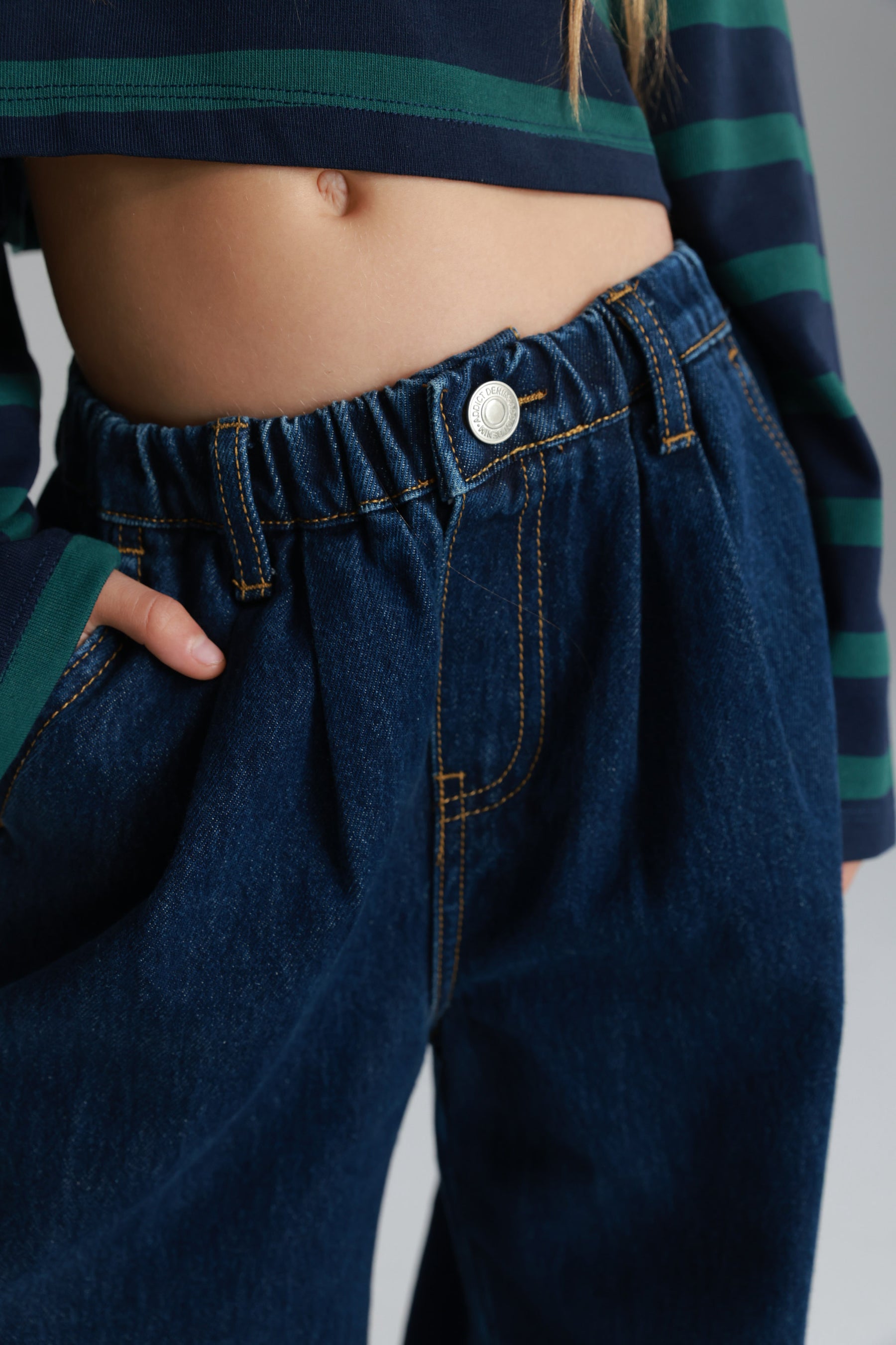 ג'ינס נילי כחול כהה