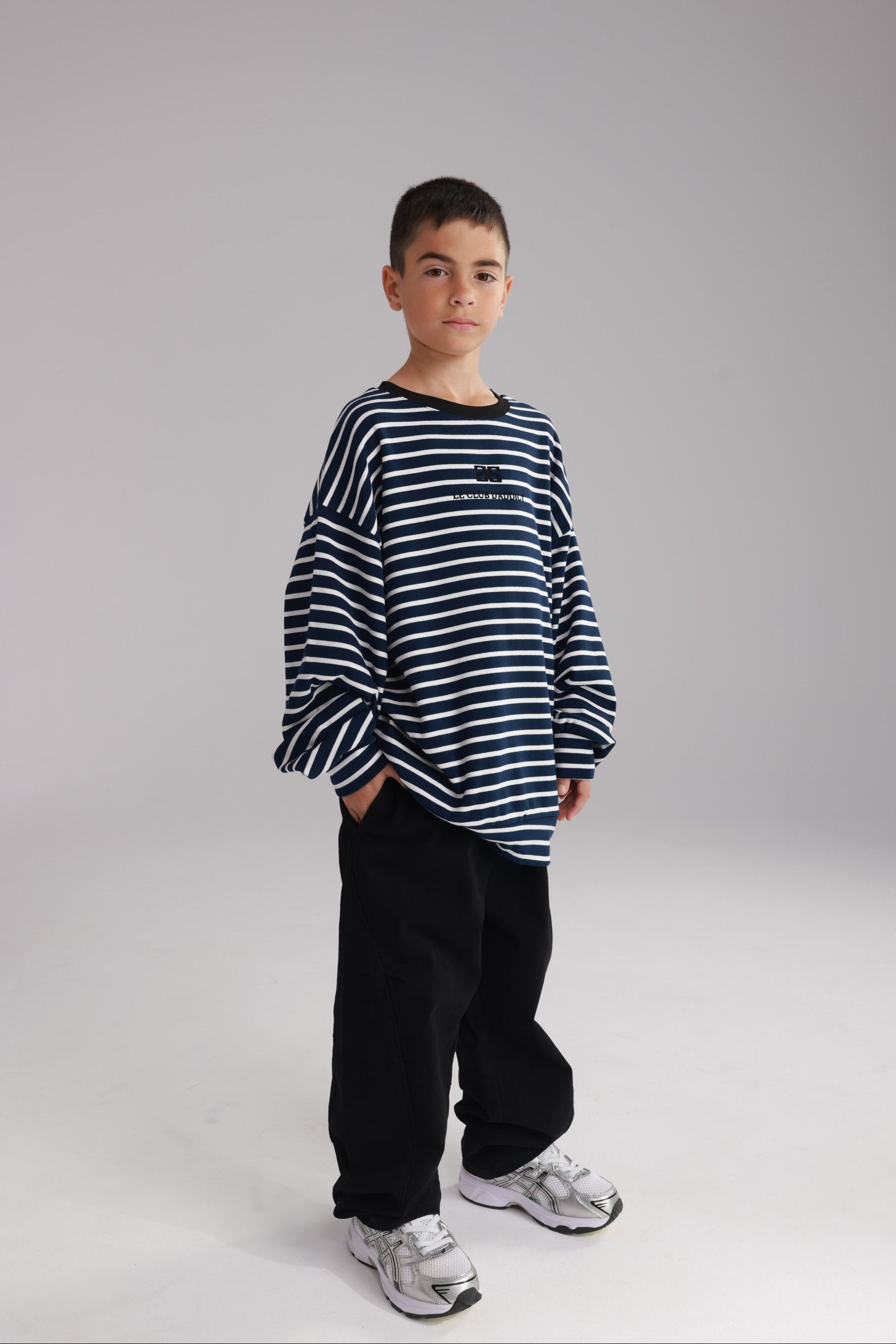 חולצת ברנדון נייבי/לבן