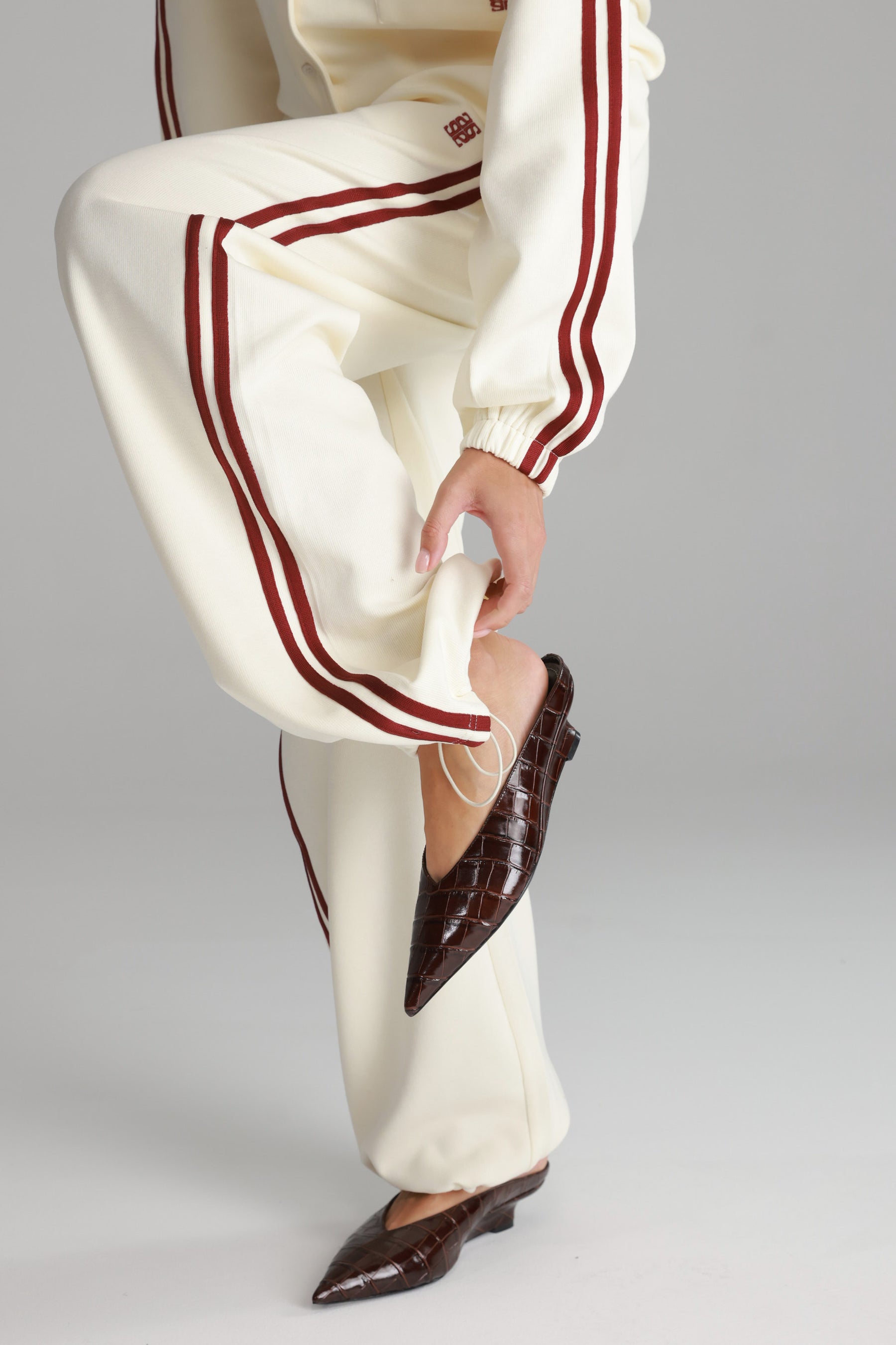 חליפת מלאני שמנת