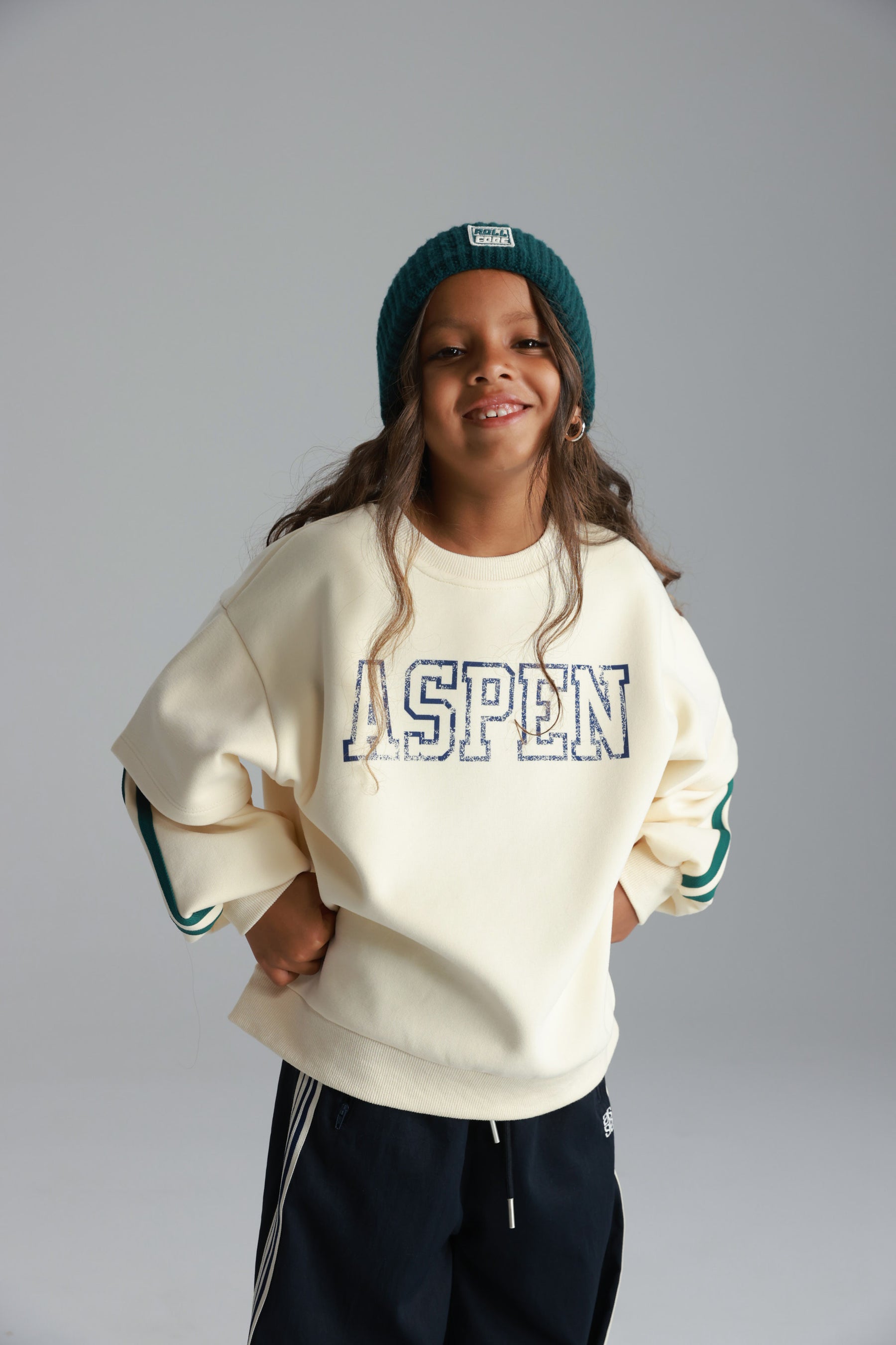 סוויטשירט אנני שמנת