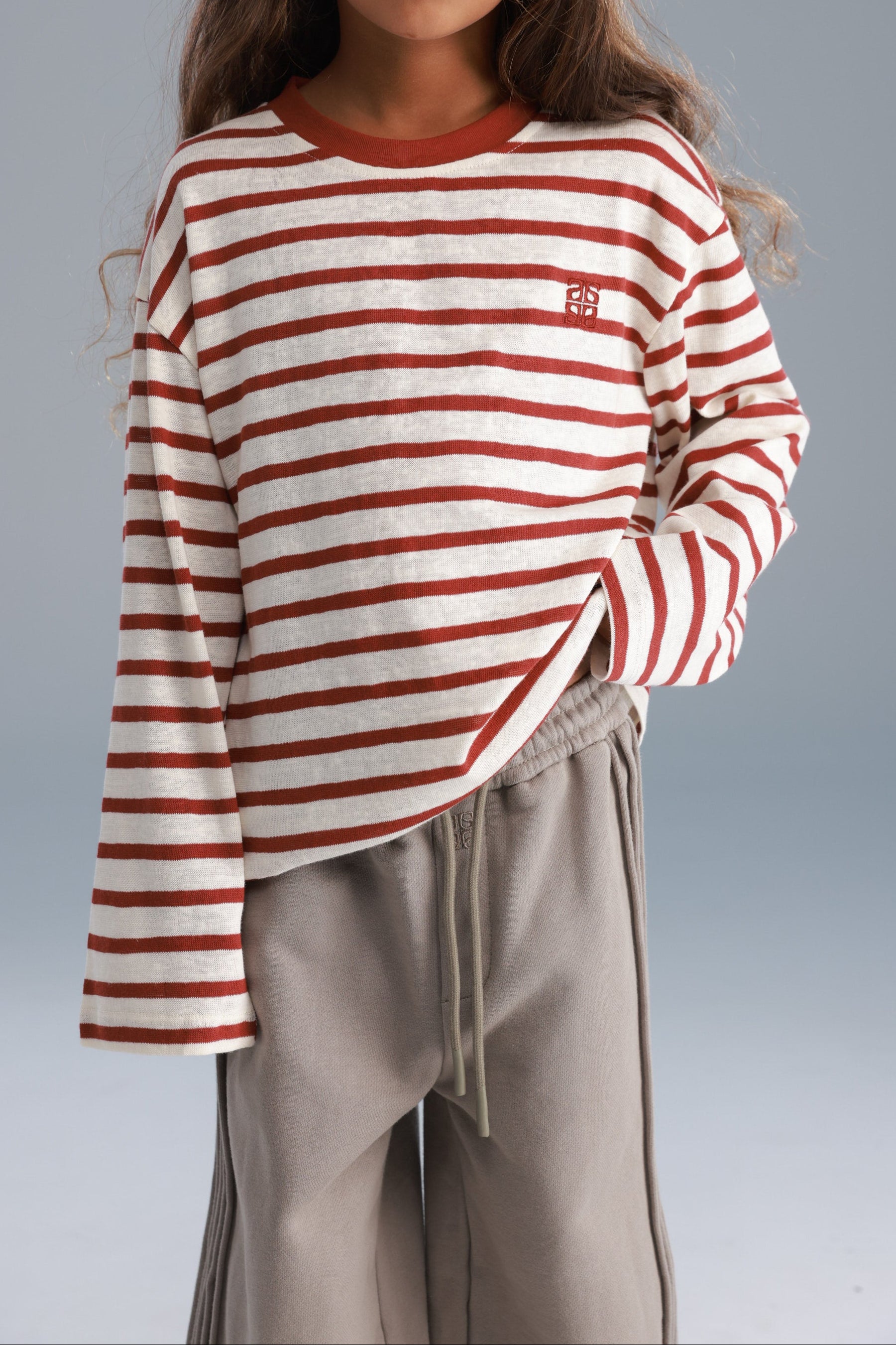 חולצת ניאו שמנת/בורדו