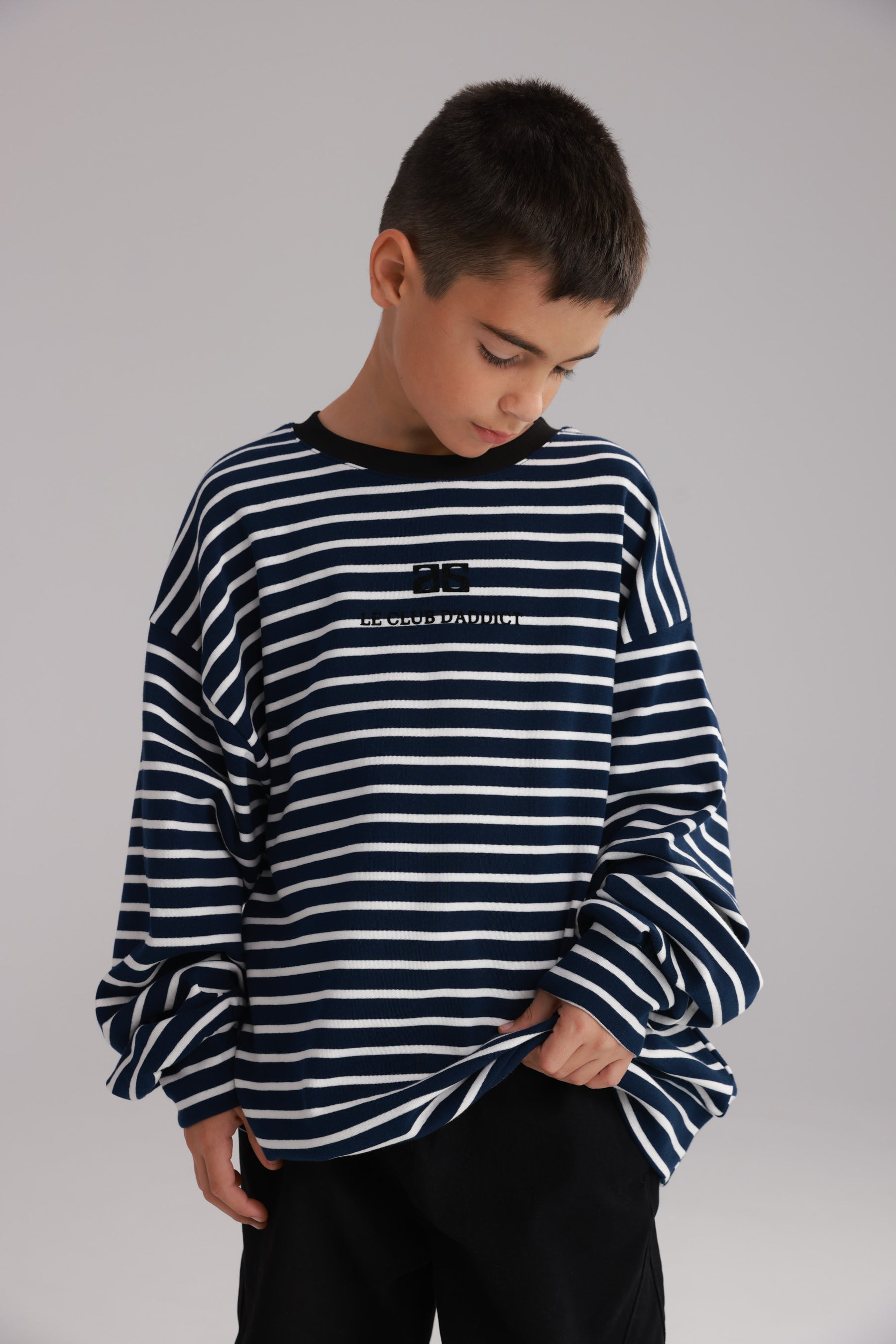 חולצת ברנדון נייבי/לבן