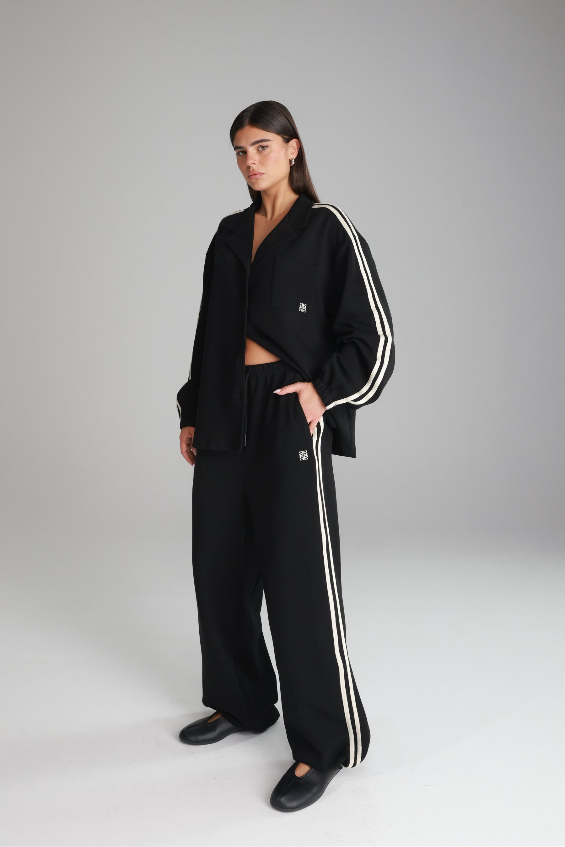 חליפת מלאני שחורה