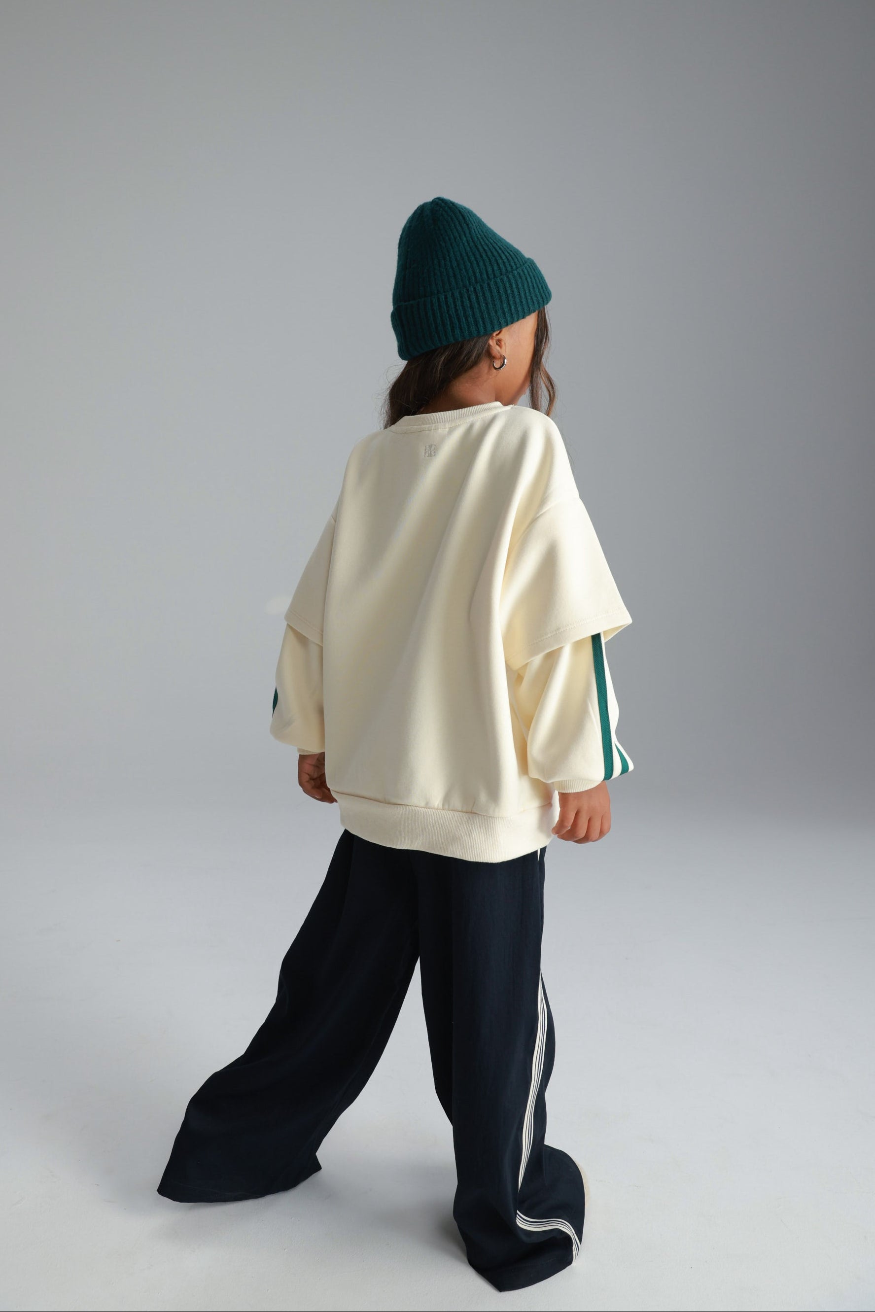 סוויטשירט אנני שמנת