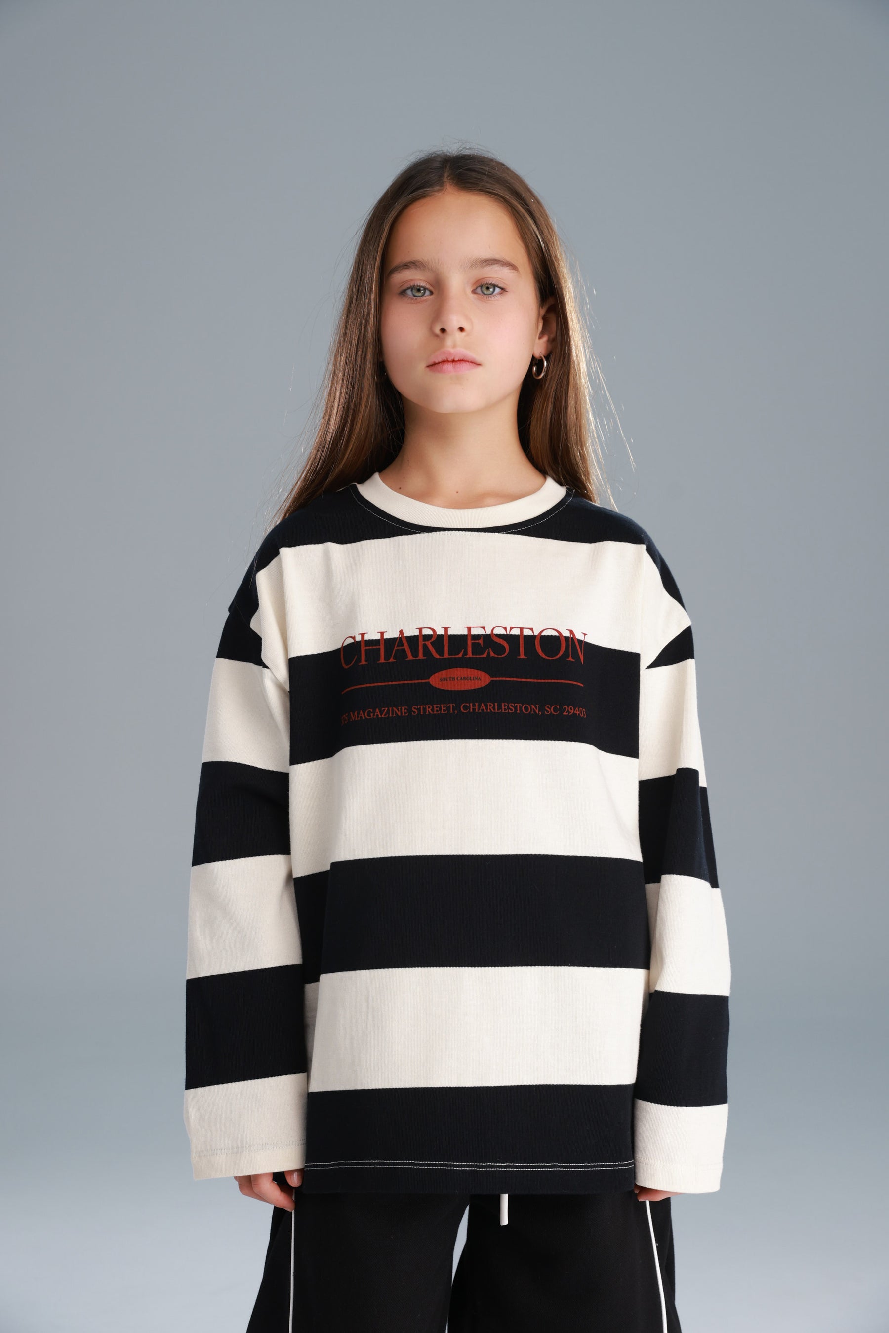 חולצת ויולה שחור/שמנת