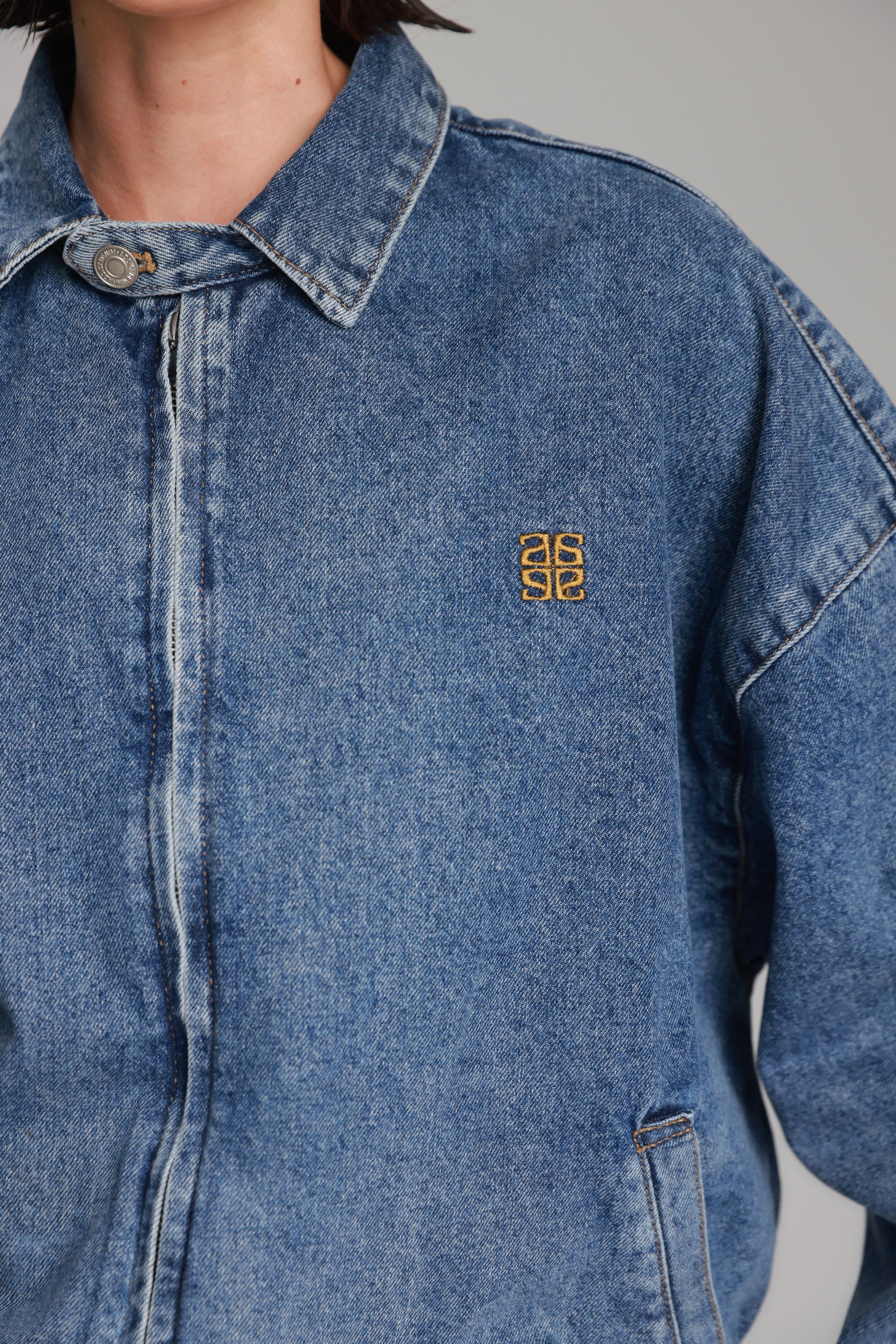 ג'קט ג'ינס תאי כחול כהה