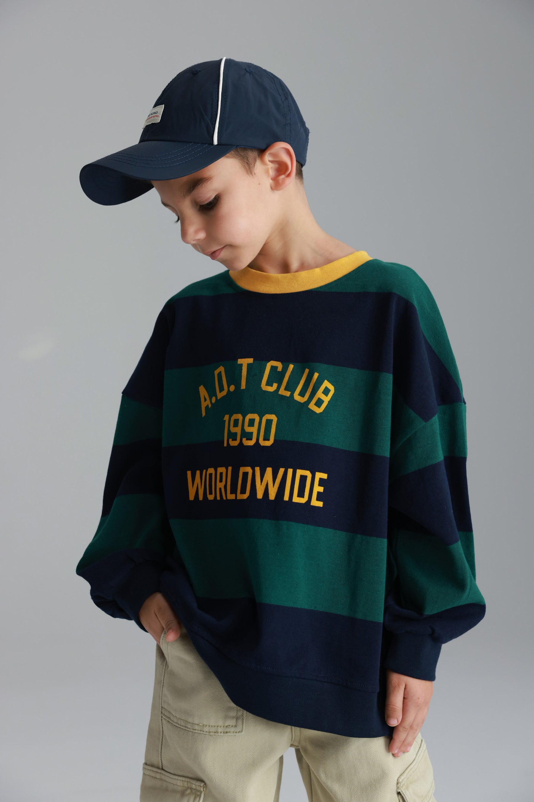 חולצת קאי נייבי/ירוק