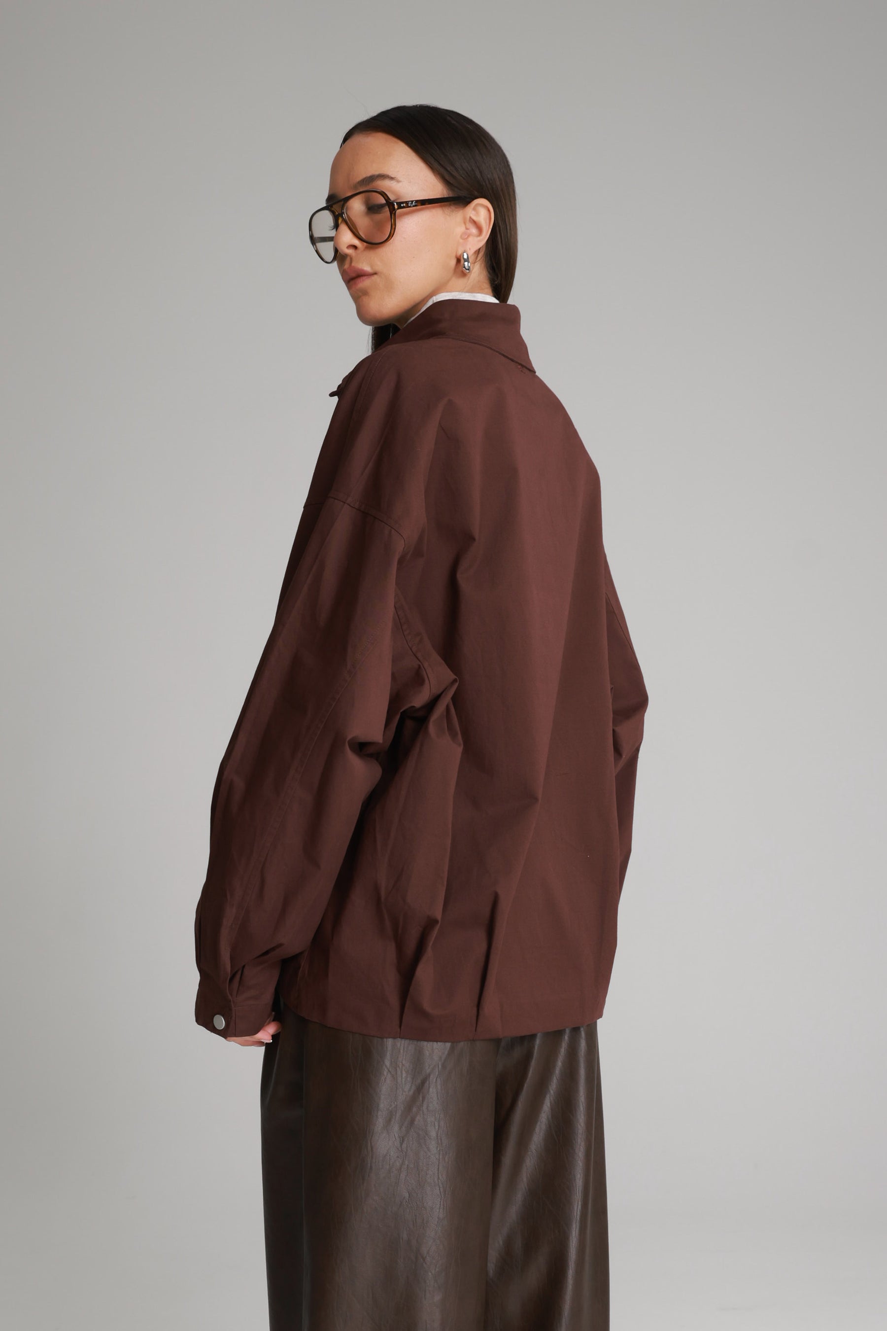 חולצת ארי מכופתרת בורדו