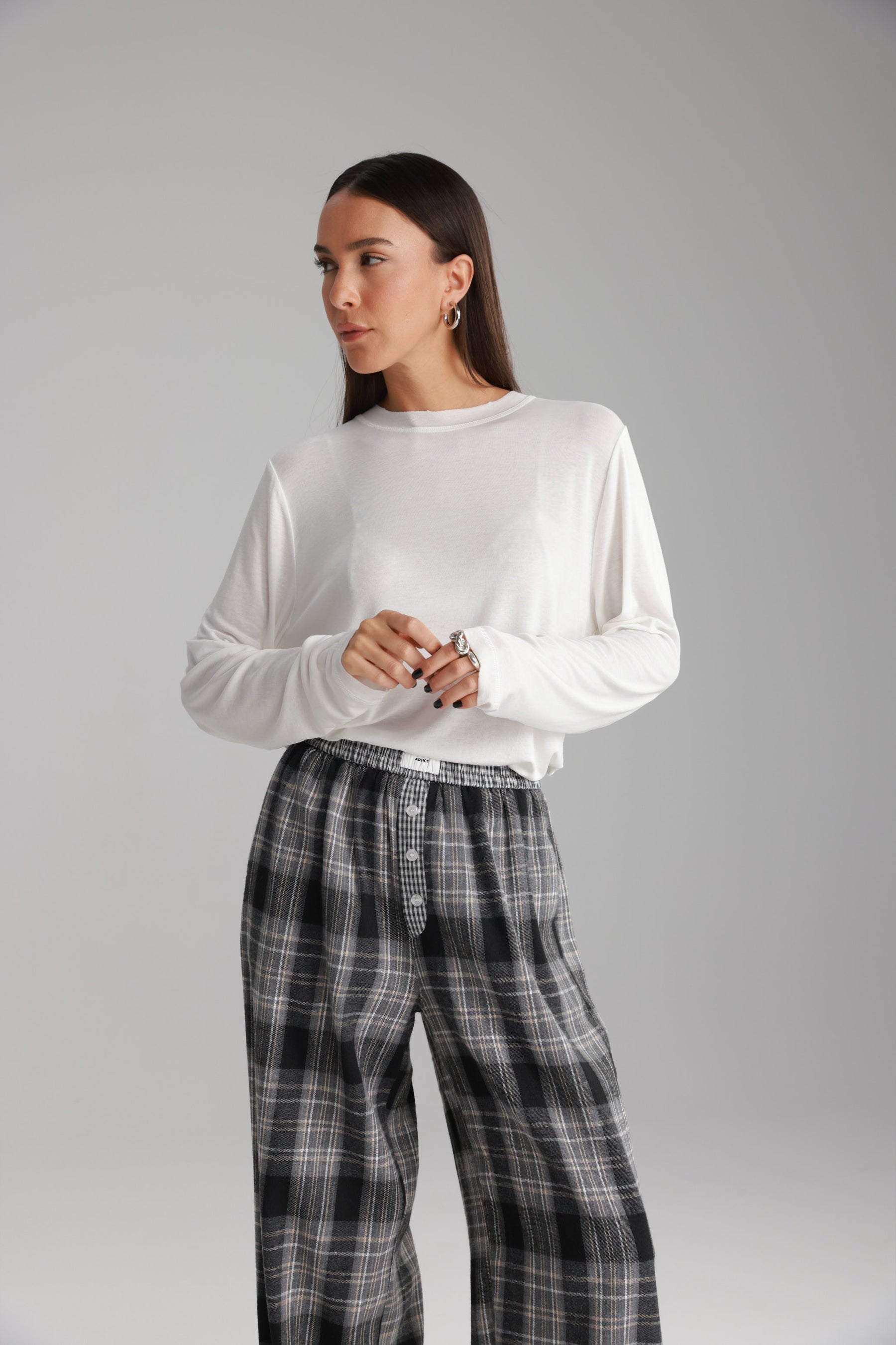 חולצת ביילין לבנה