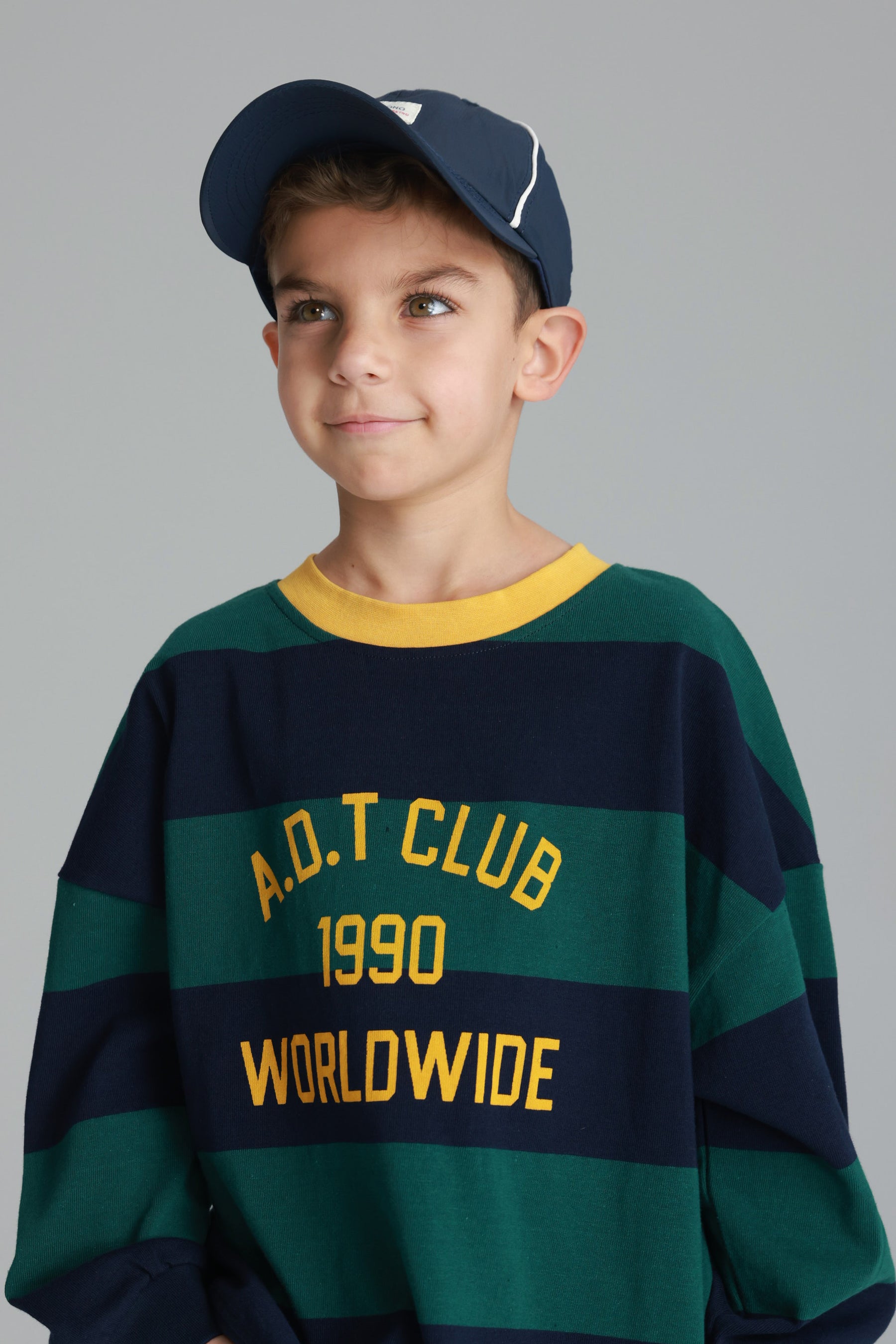 חולצת קאי נייבי/ירוק