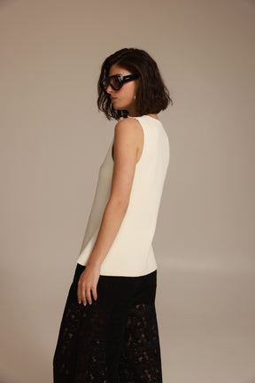 וסט רייצ'ל שמנת