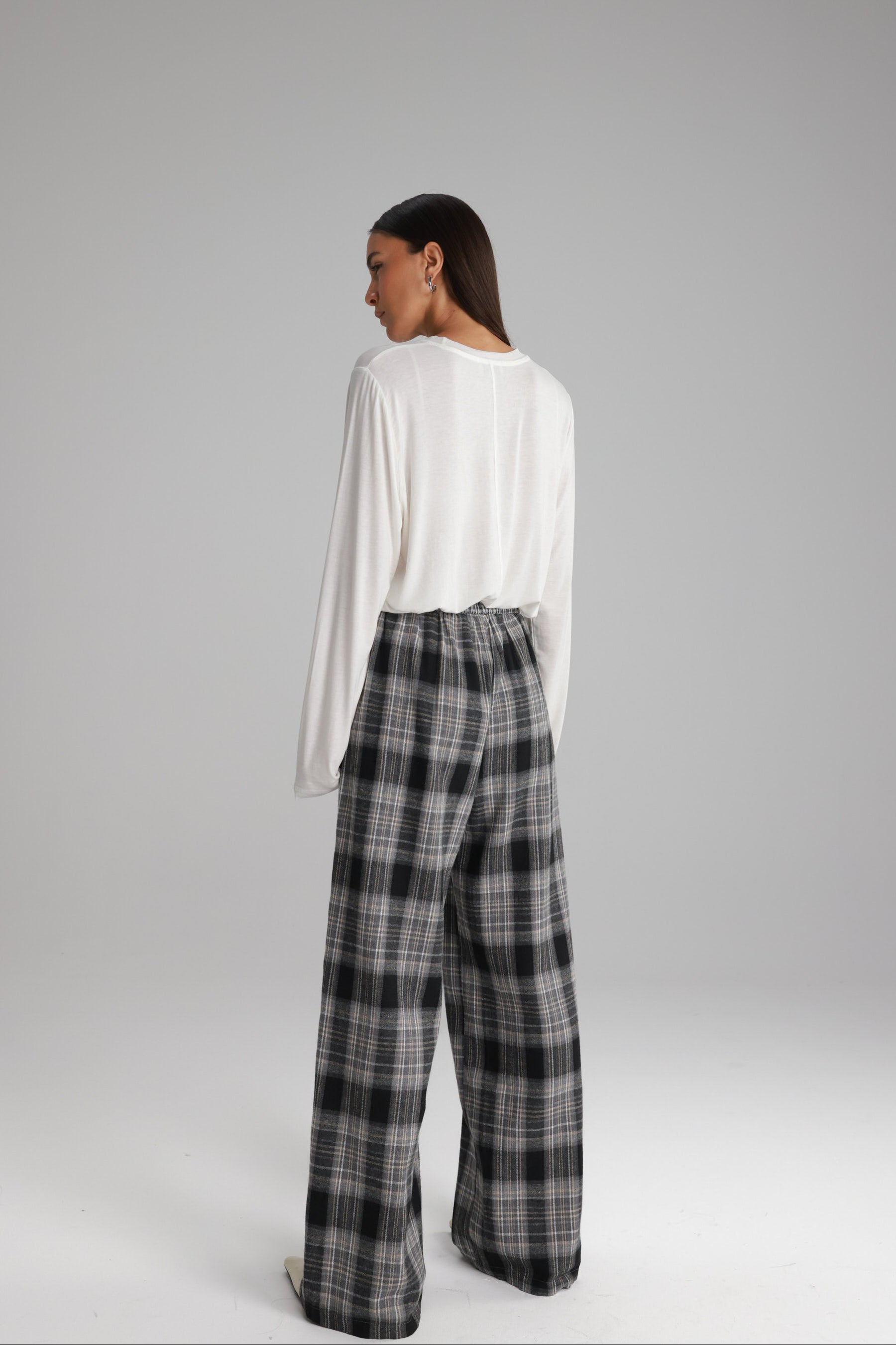 חולצת ביילין לבנה