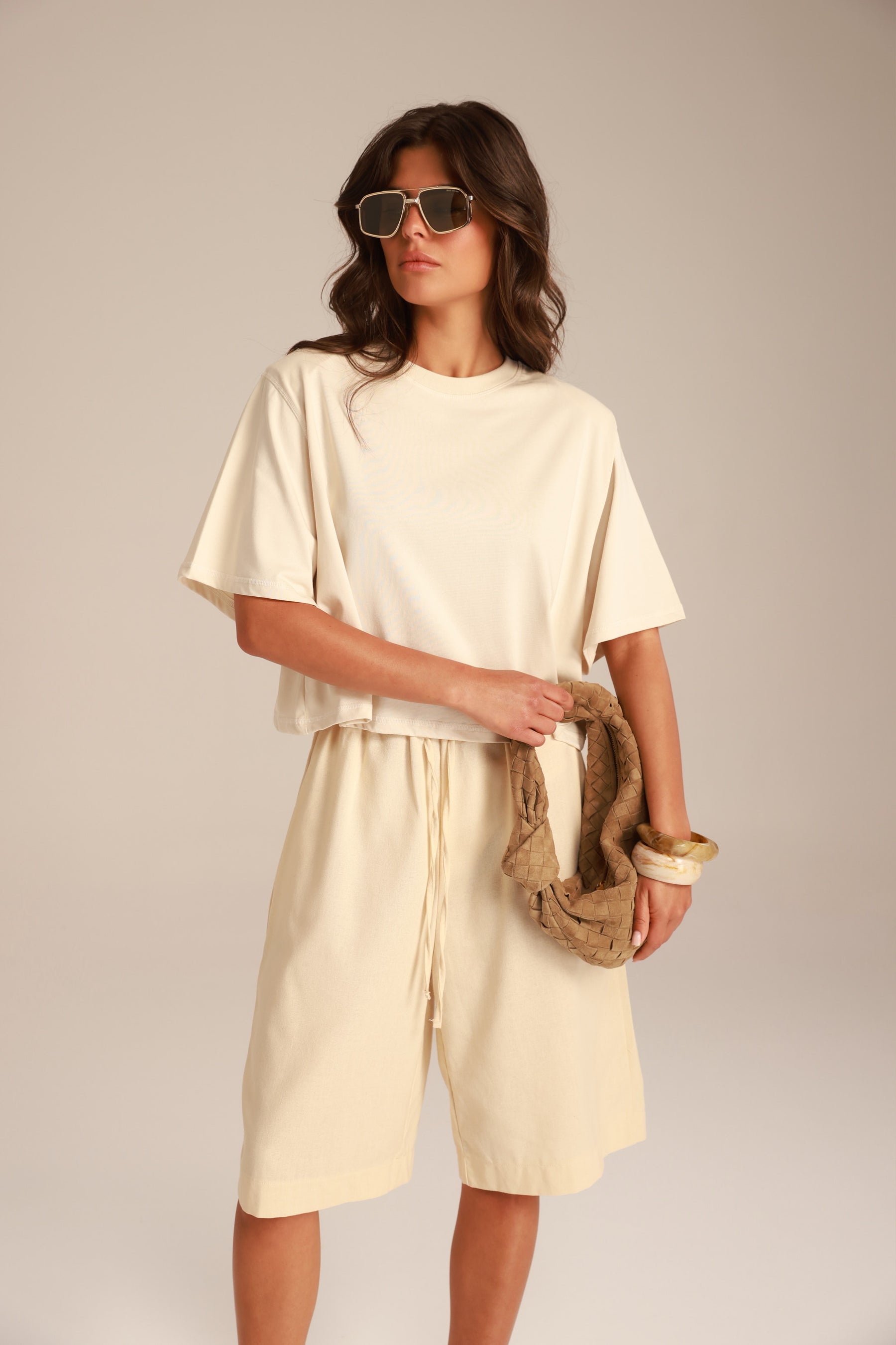 חולצת קרופ גפן בז'